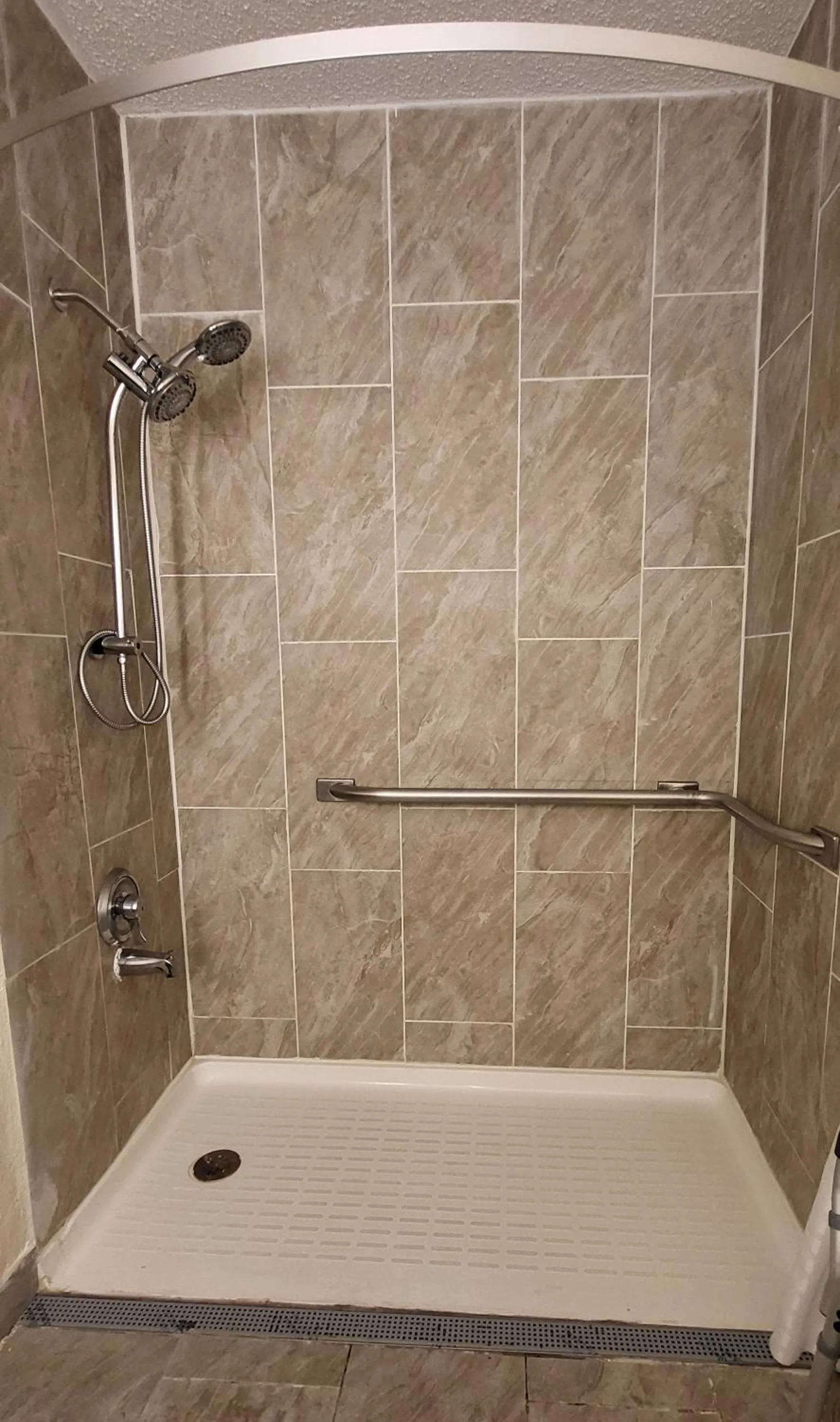 Bathroom in Super 8 by Wyndham Canton/Livonia Area