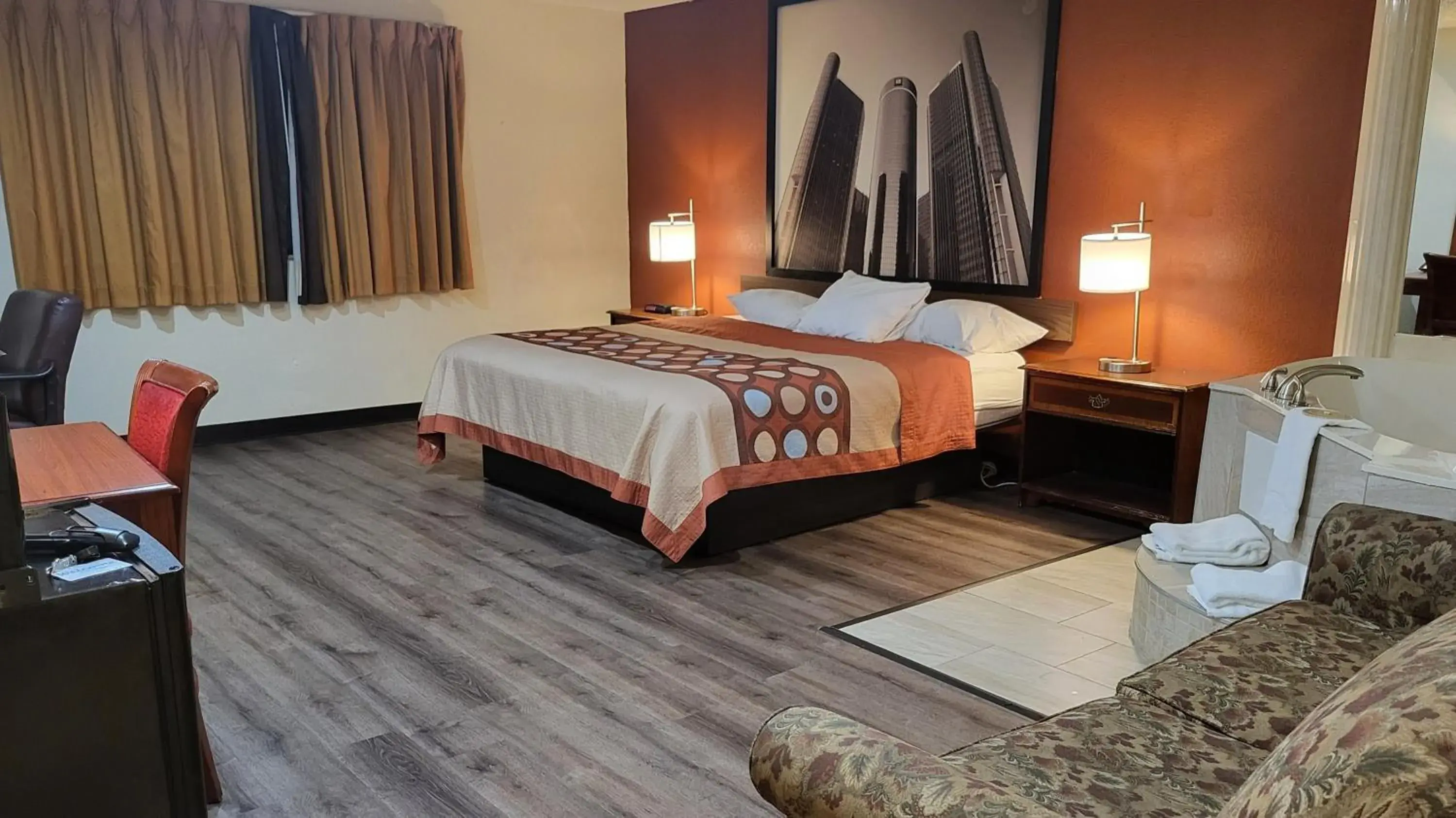 Deluxe King Studio Suite - Non-Smoking in Super 8 by Wyndham Canton/Livonia Area Deluxe King Studio Suite - Non-Smoking in Super 8 by Wyndham Canton/Livonia Area