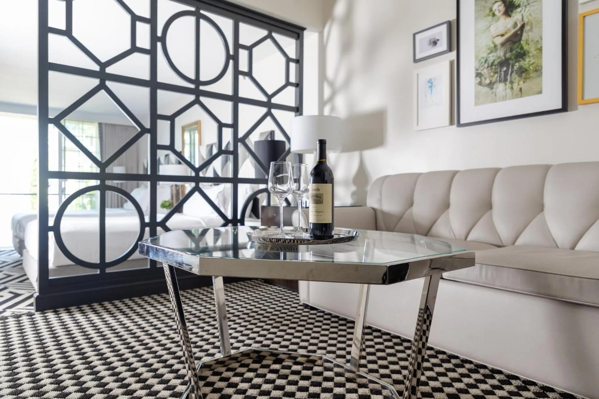 Photo of the whole room in Chamberlain West Hollywood