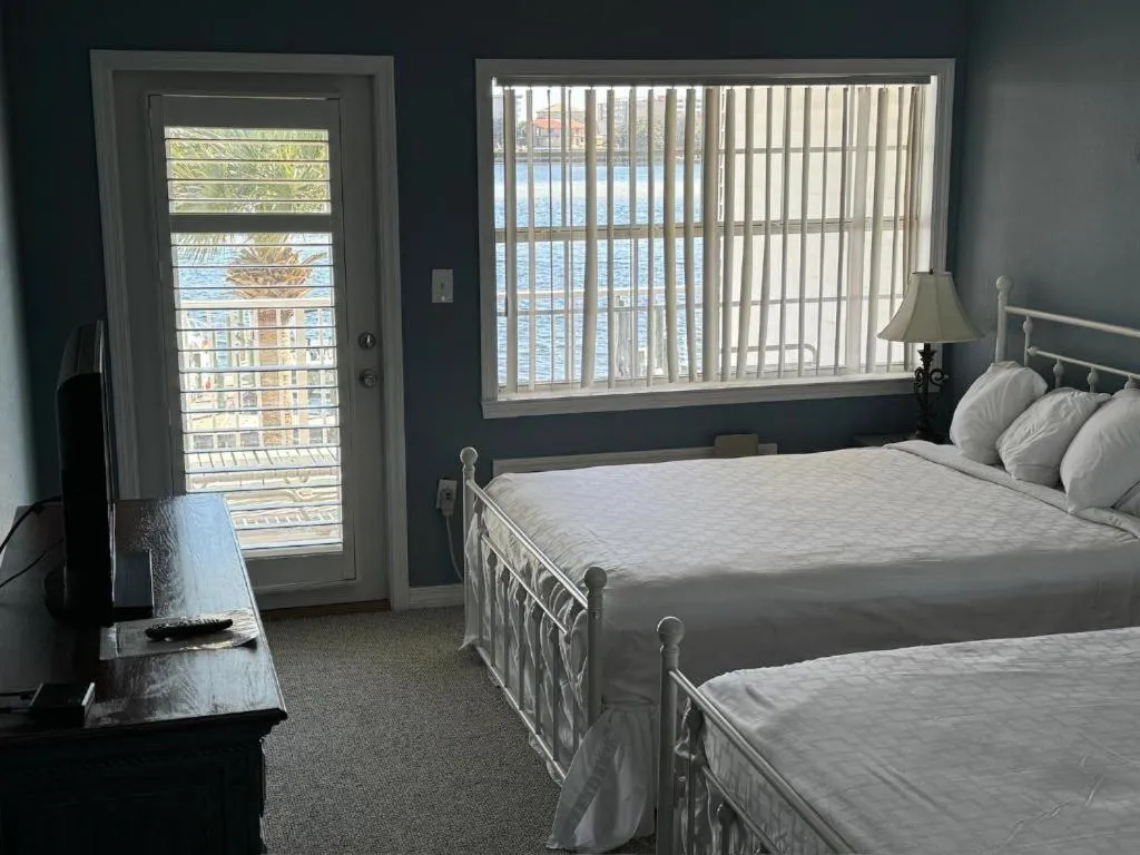 Bed in Marina Bay Resort