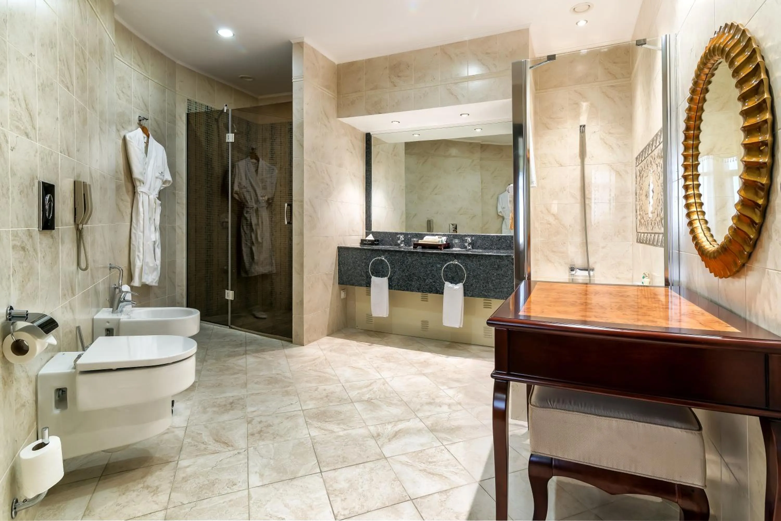 Shower in Royal Tulip Almaty Hotel