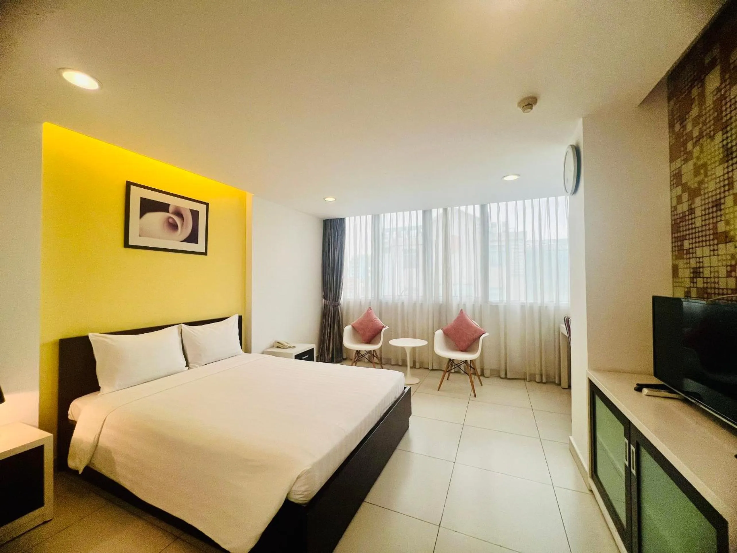 Bed in Minh Khang Hotel