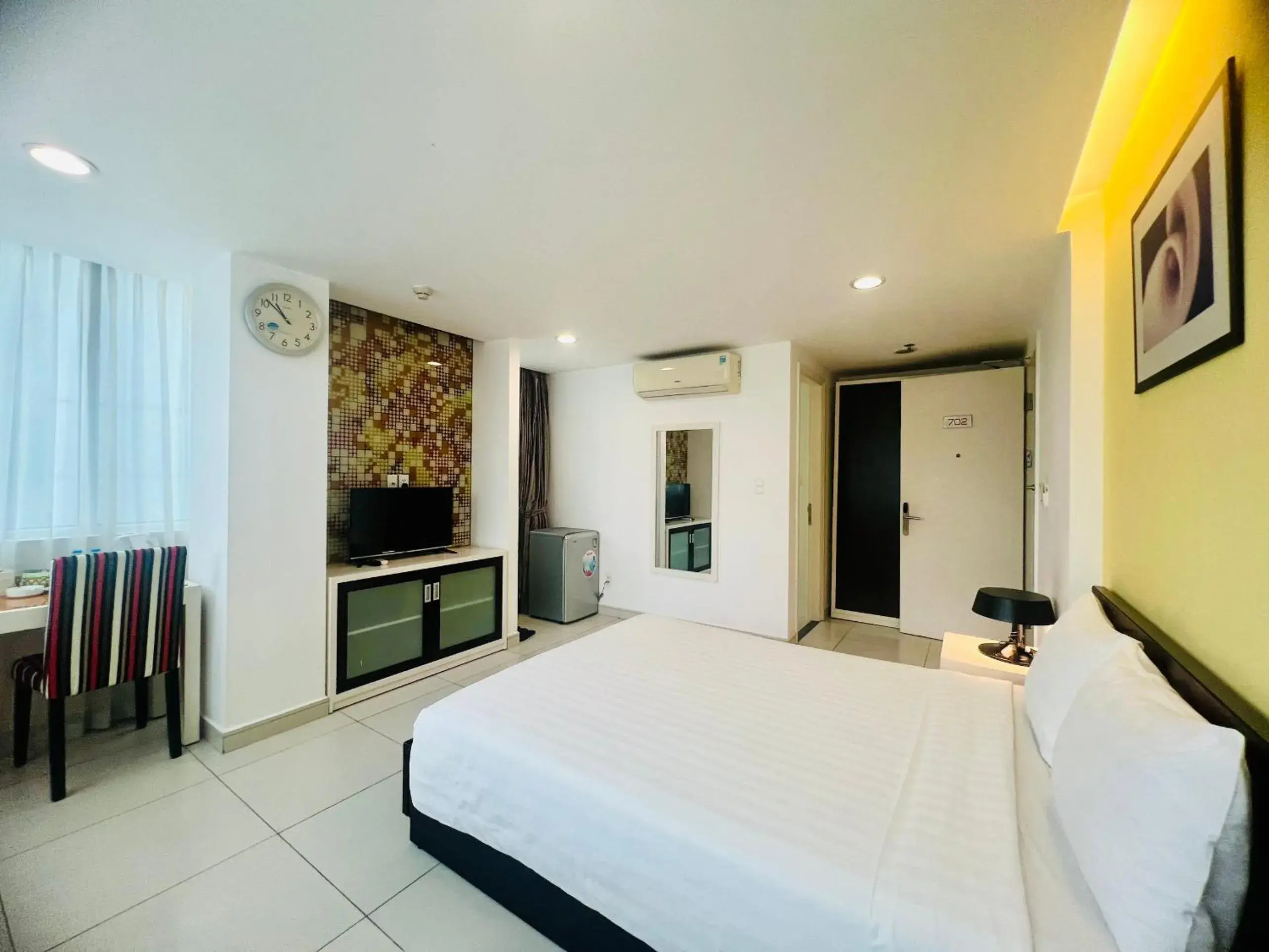 Bed in Minh Khang Hotel Bed in Minh Khang Hotel