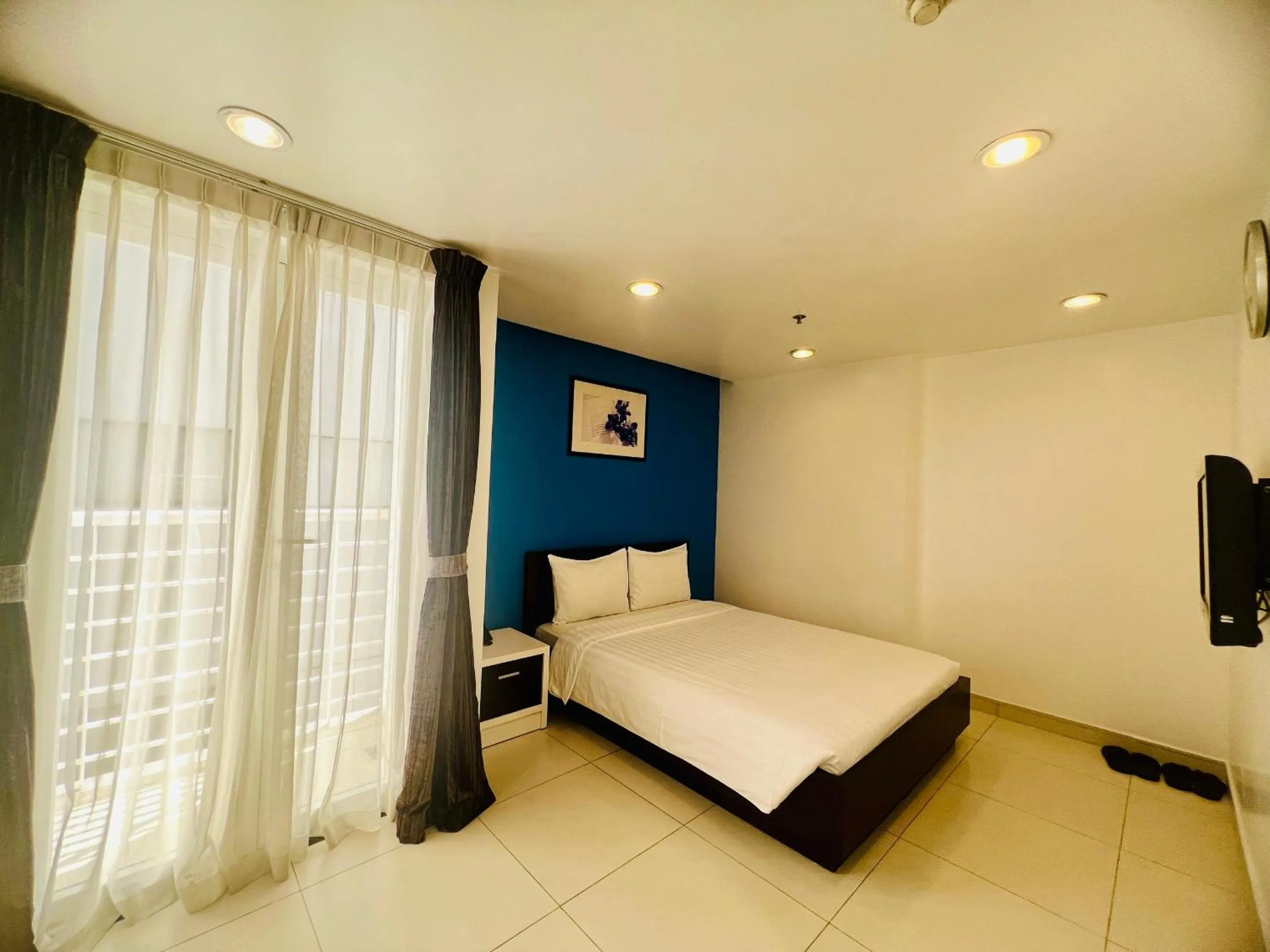 Bed in Minh Khang Hotel