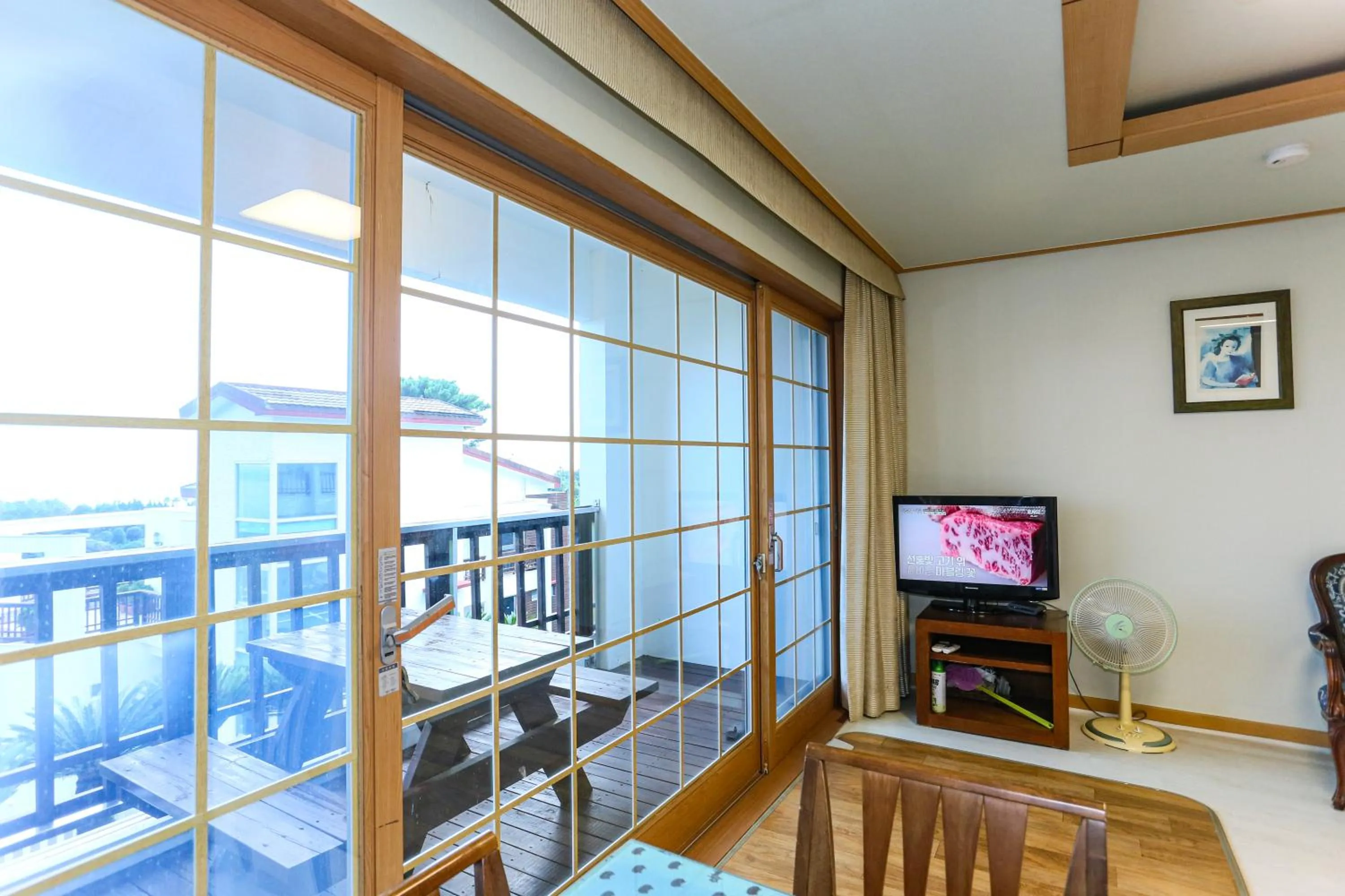 Decorative detail in Four Season Pension