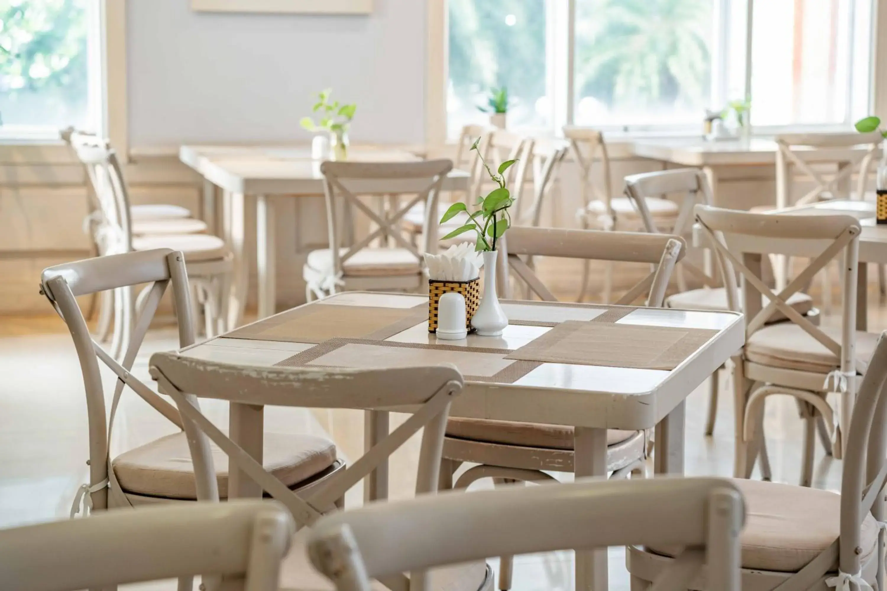 Restaurant/places to eat in Rembrandt Hotel Nha Trang Restaurant/places to eat in Rembrandt Hotel Nha Trang