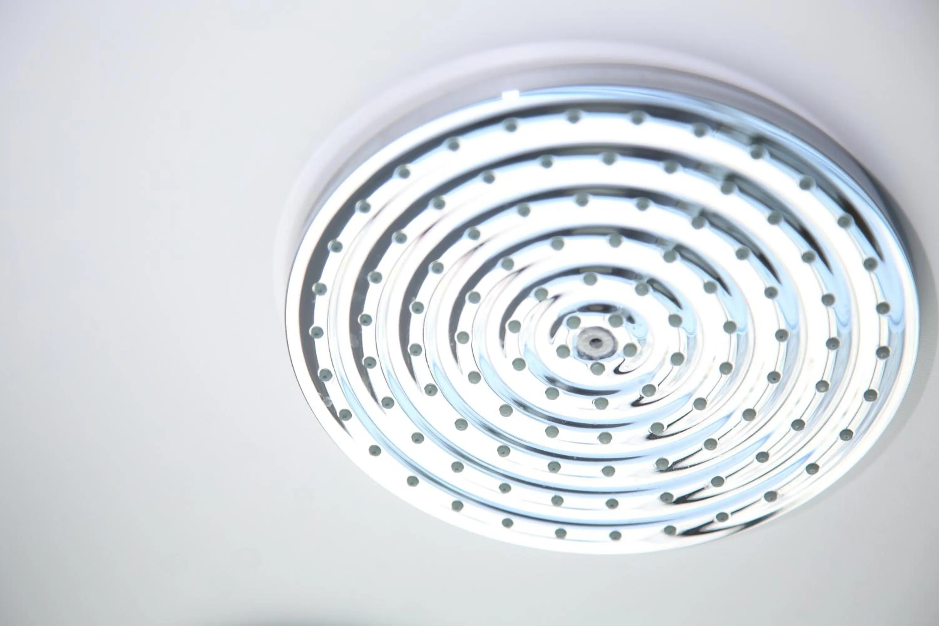 Shower in remm Akihabara