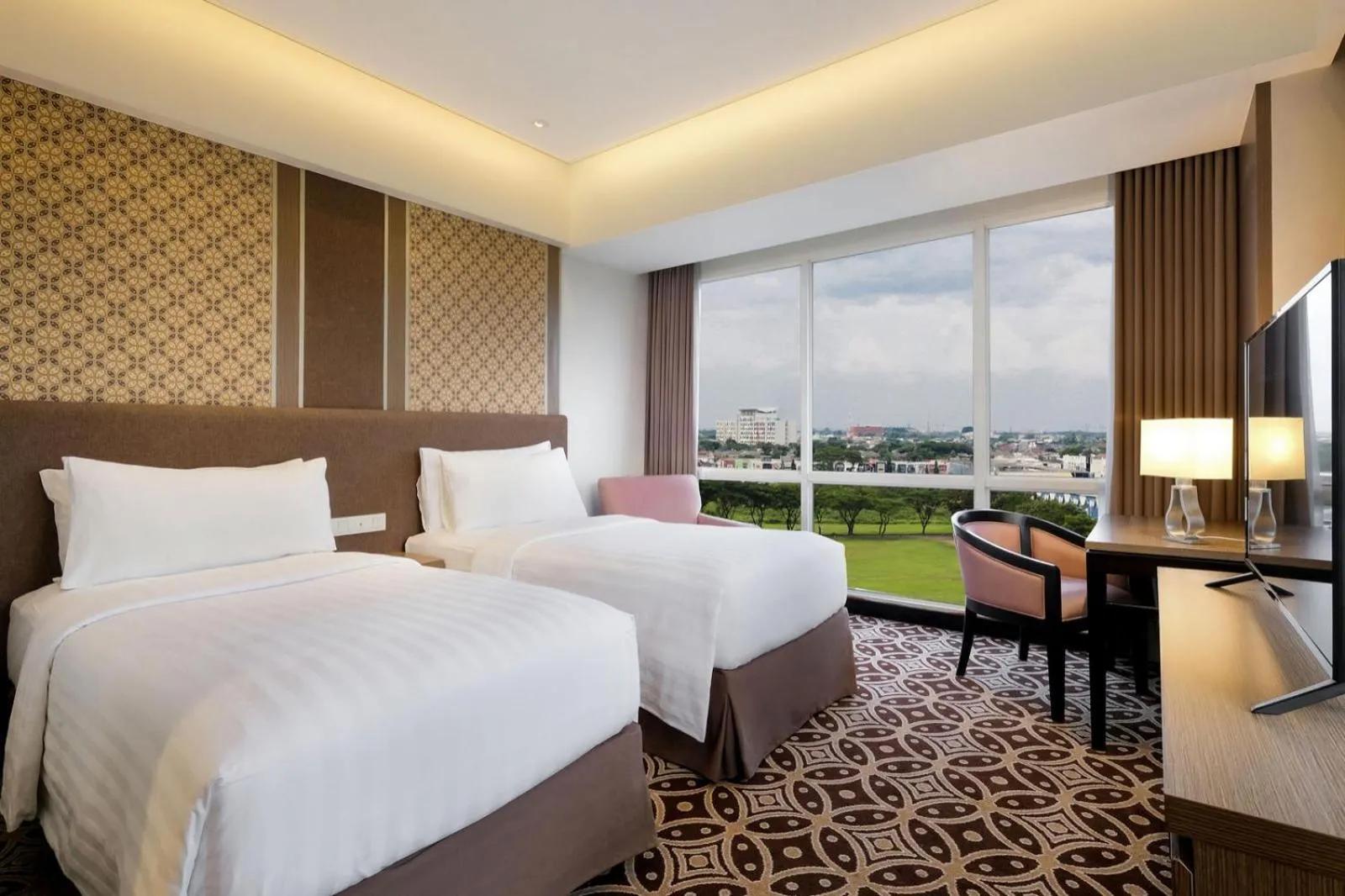 Bed in Atria Hotel Gading Serpong