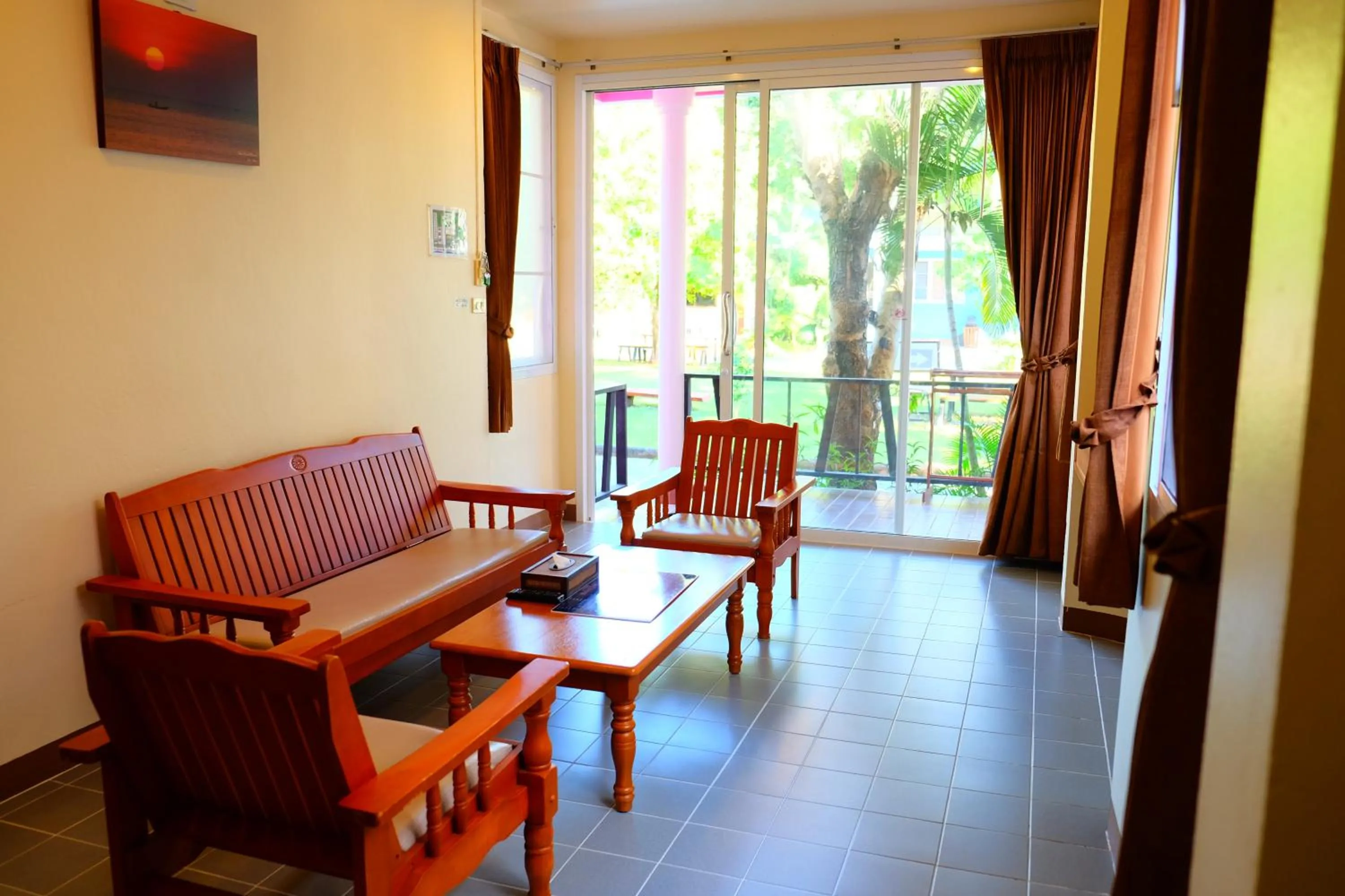 Living room in New Travel Beach Hotel & Resort