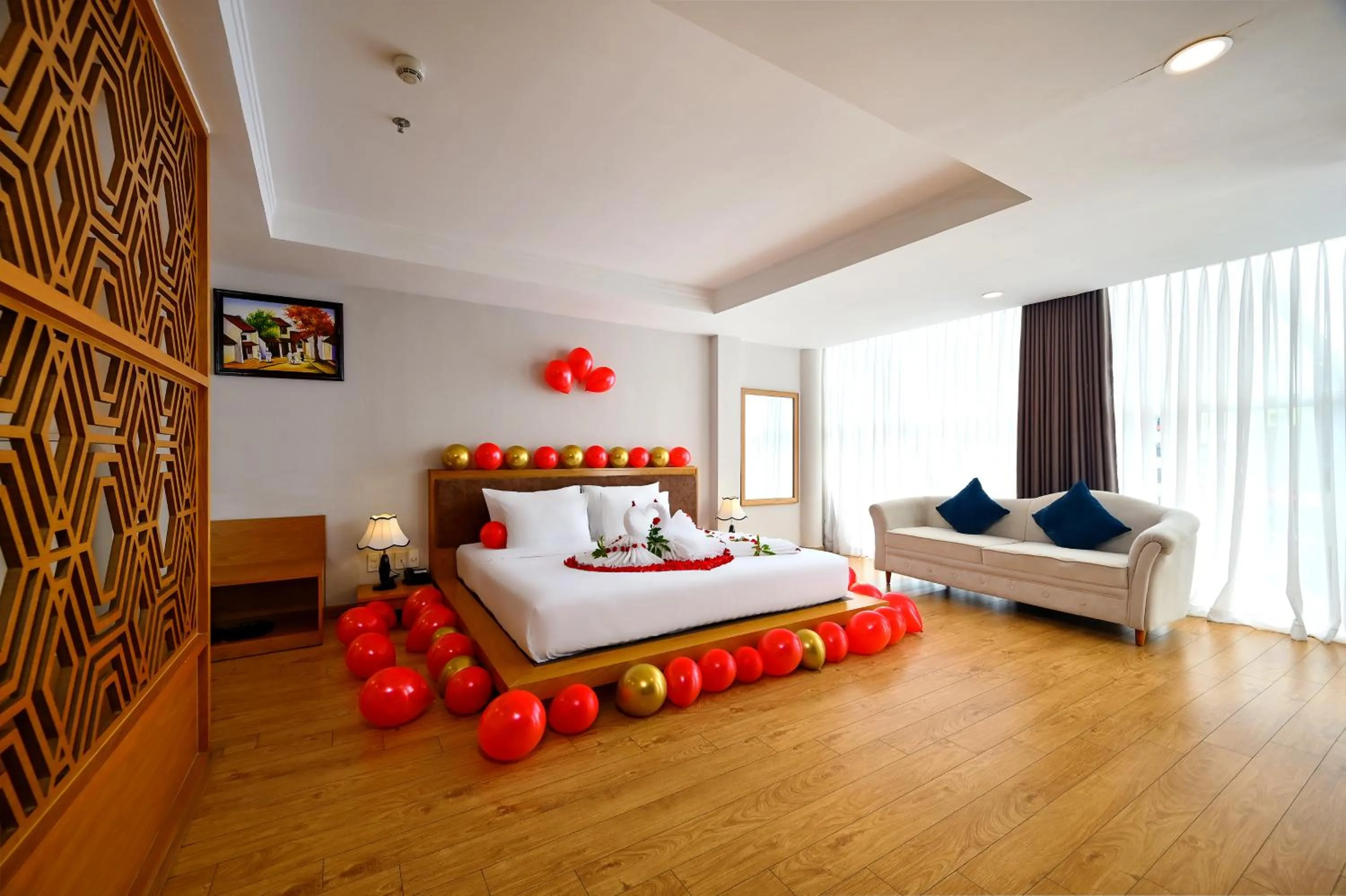 Bed in TTC Hotel Deluxe Airport