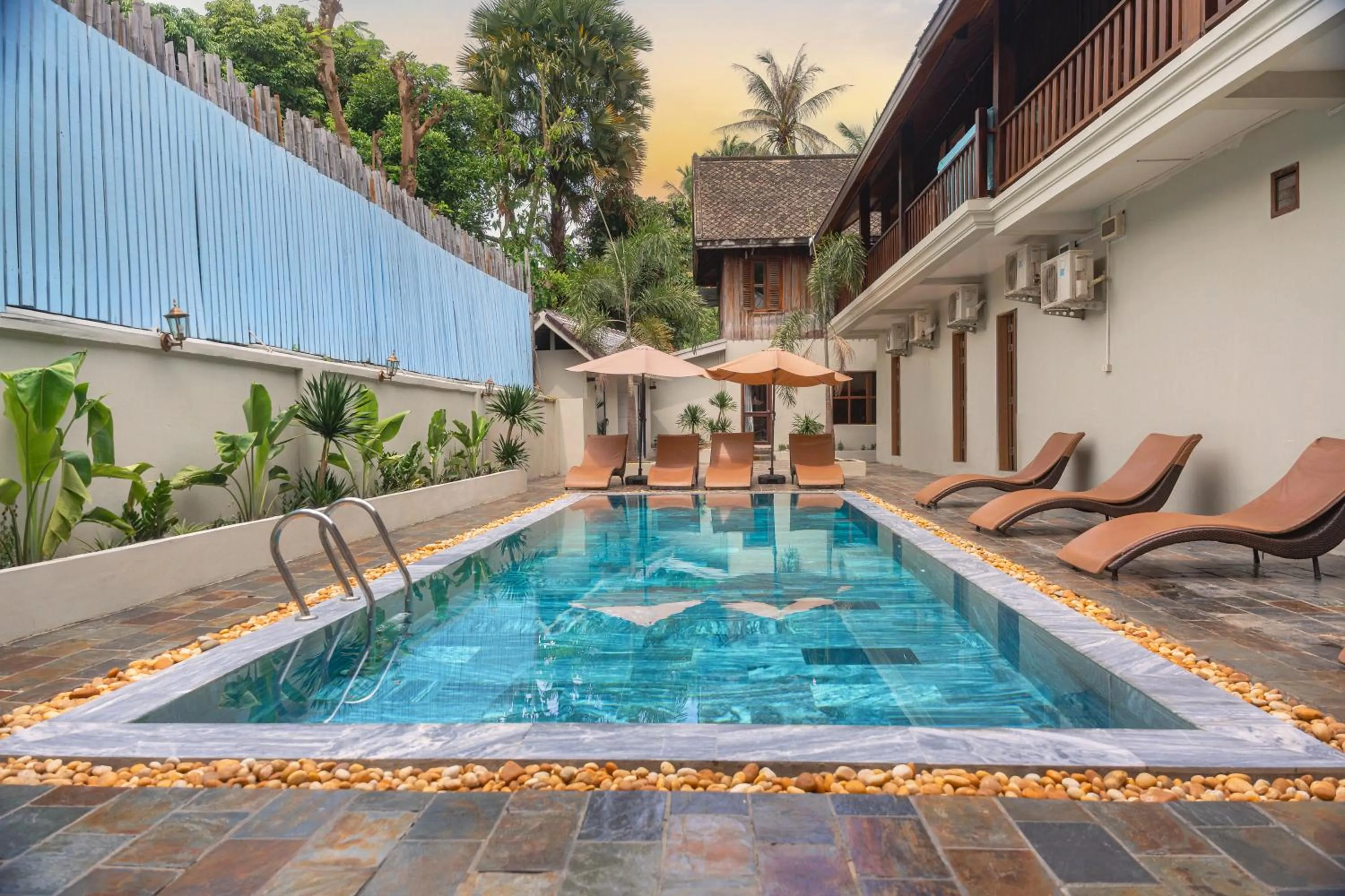 Swimming pool in Villa Oasis