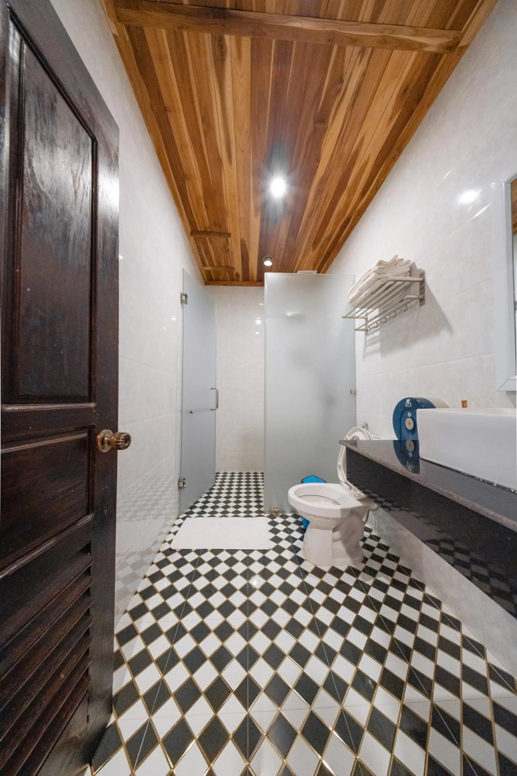 Shower in Villa Oasis