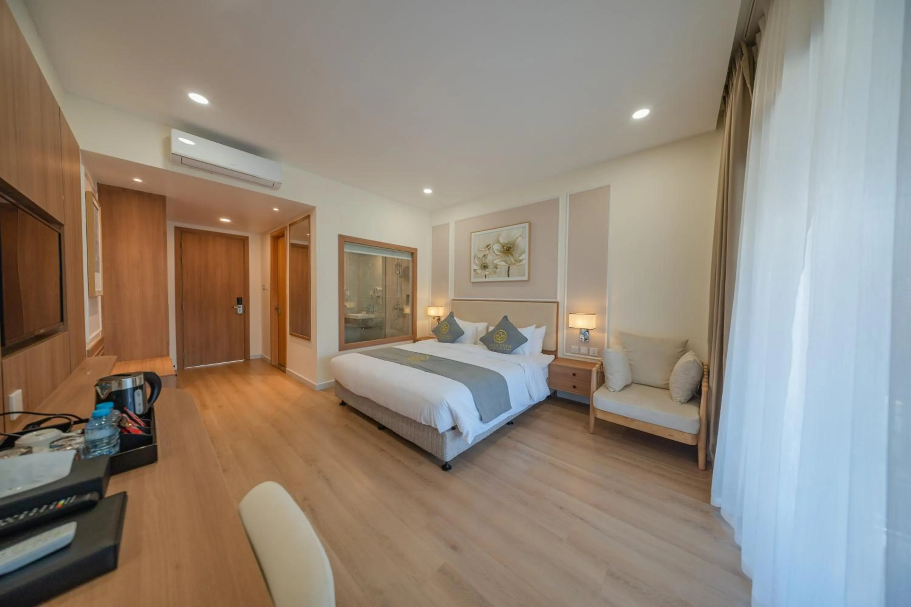 Photo of the whole room, Bed in Villa Oasis