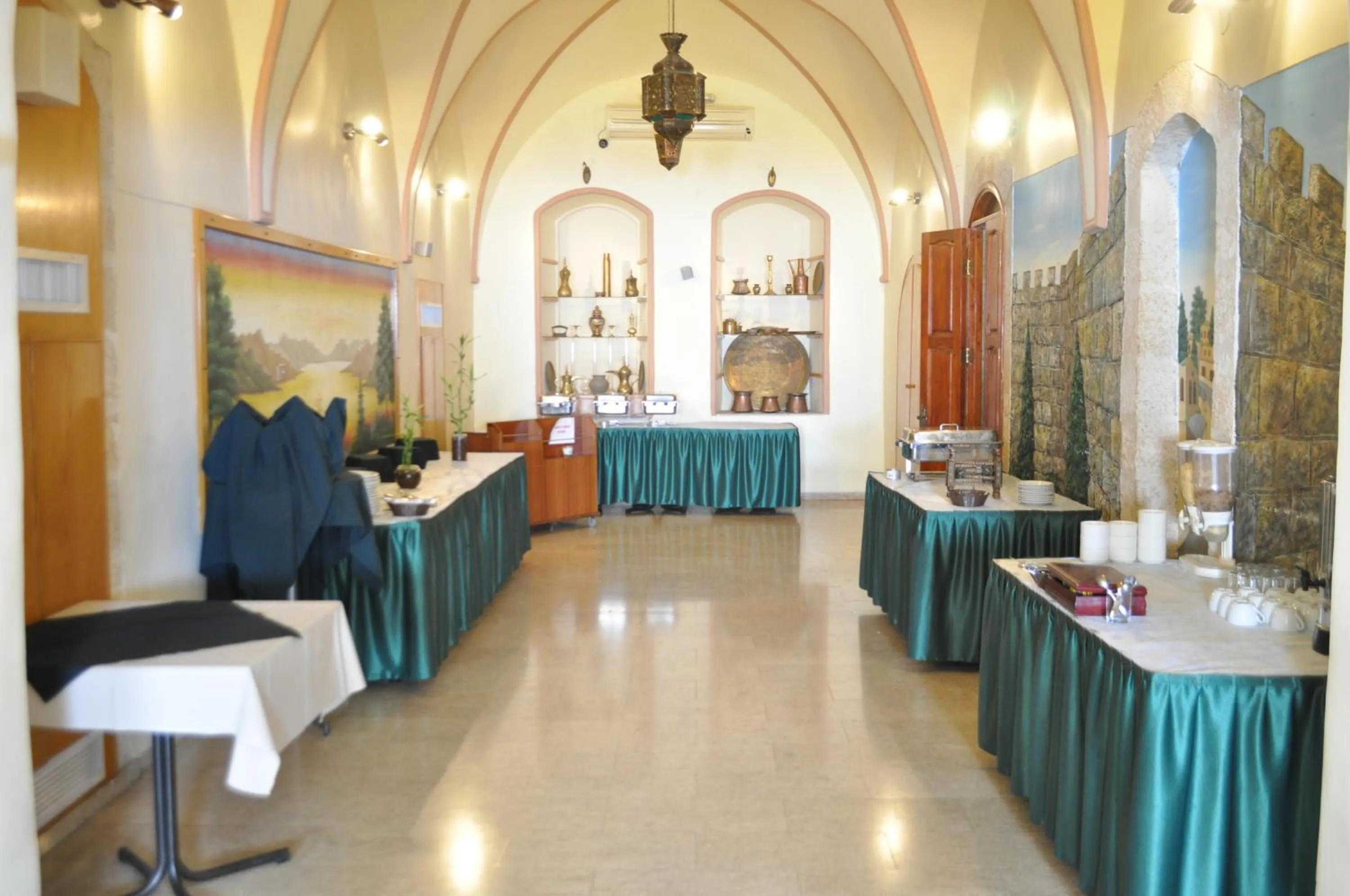 Restaurant/places to eat in Azzahra Boutique Hotel & Restaurant - Jerusalem