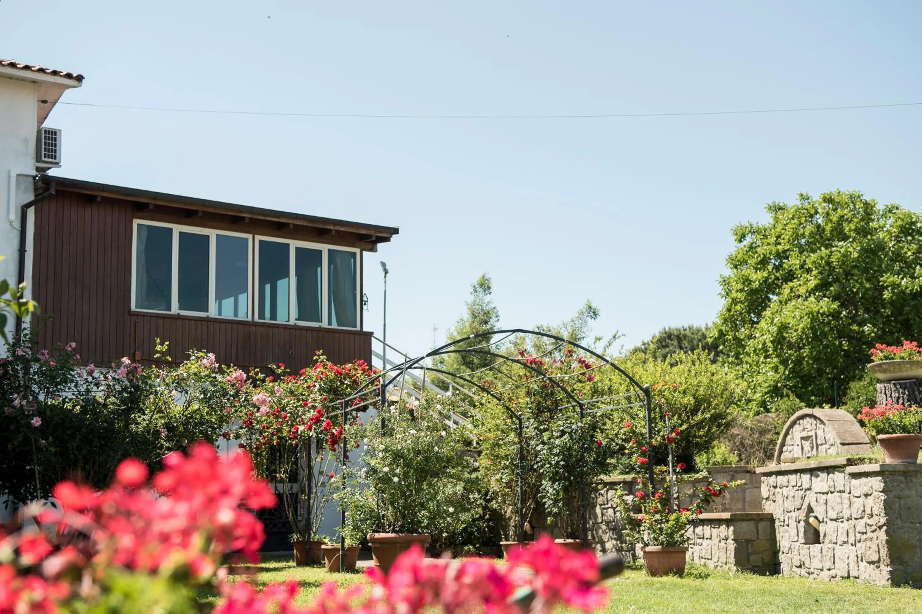 Photo of the whole room in B&B Le Cinque Querce