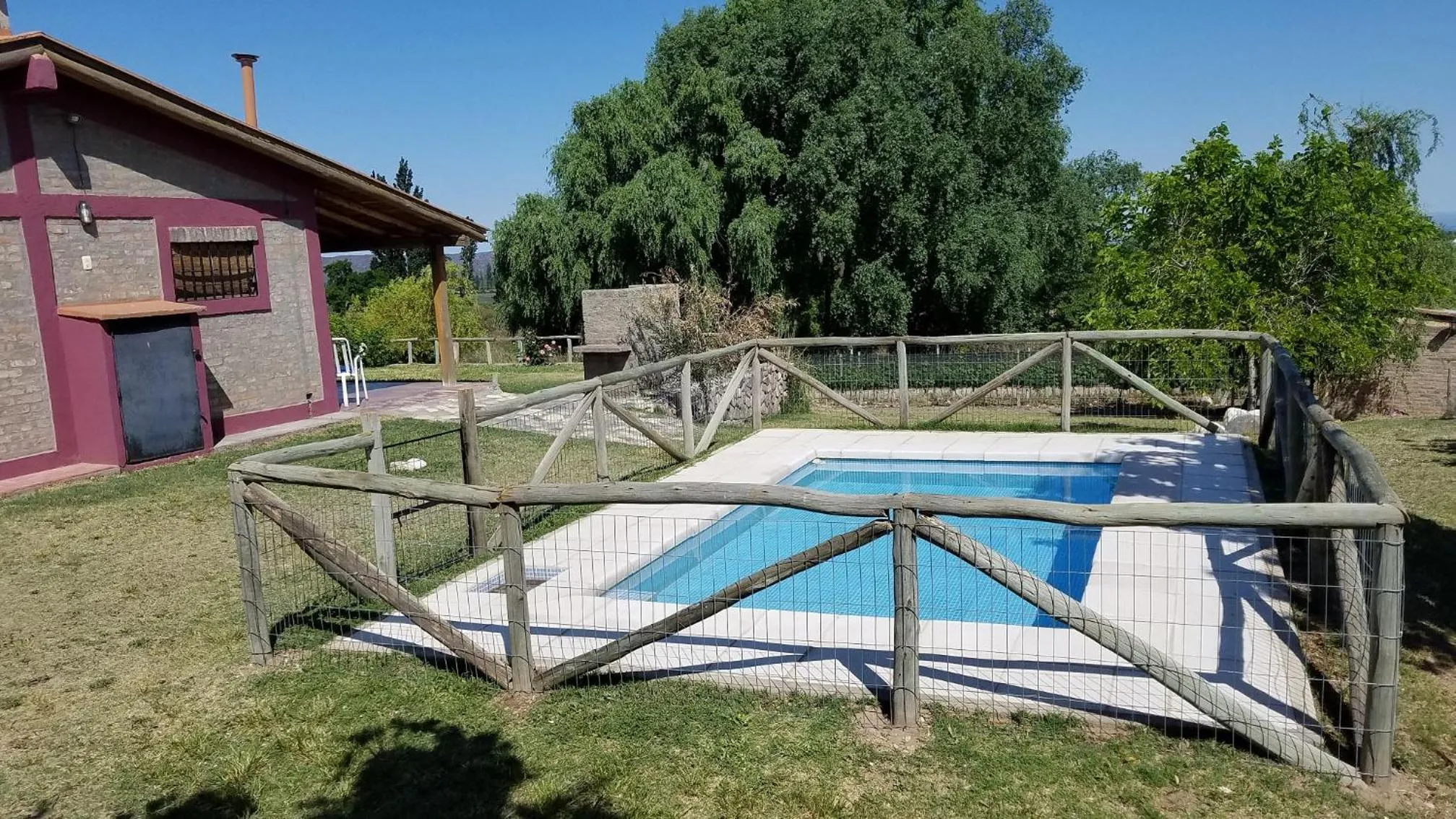 Pool view in Cabaña del Alto Tupungato