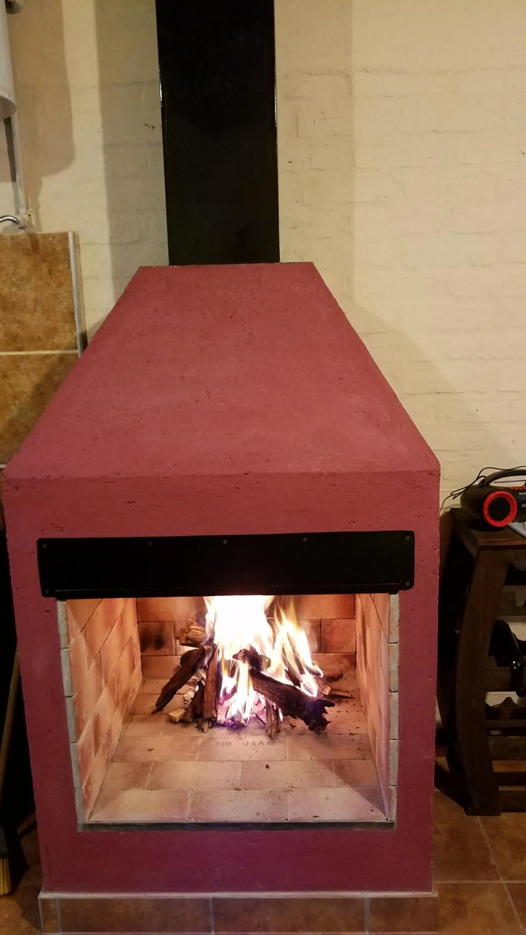 fireplace in Cabaña del Alto Tupungato