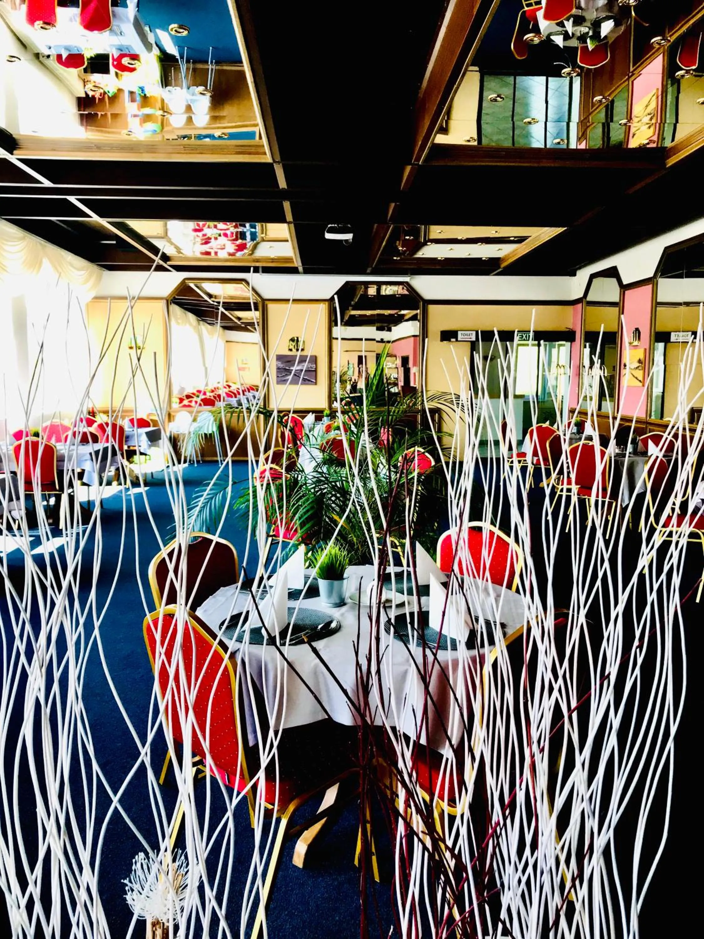 Restaurant/places to eat in Interhotel America