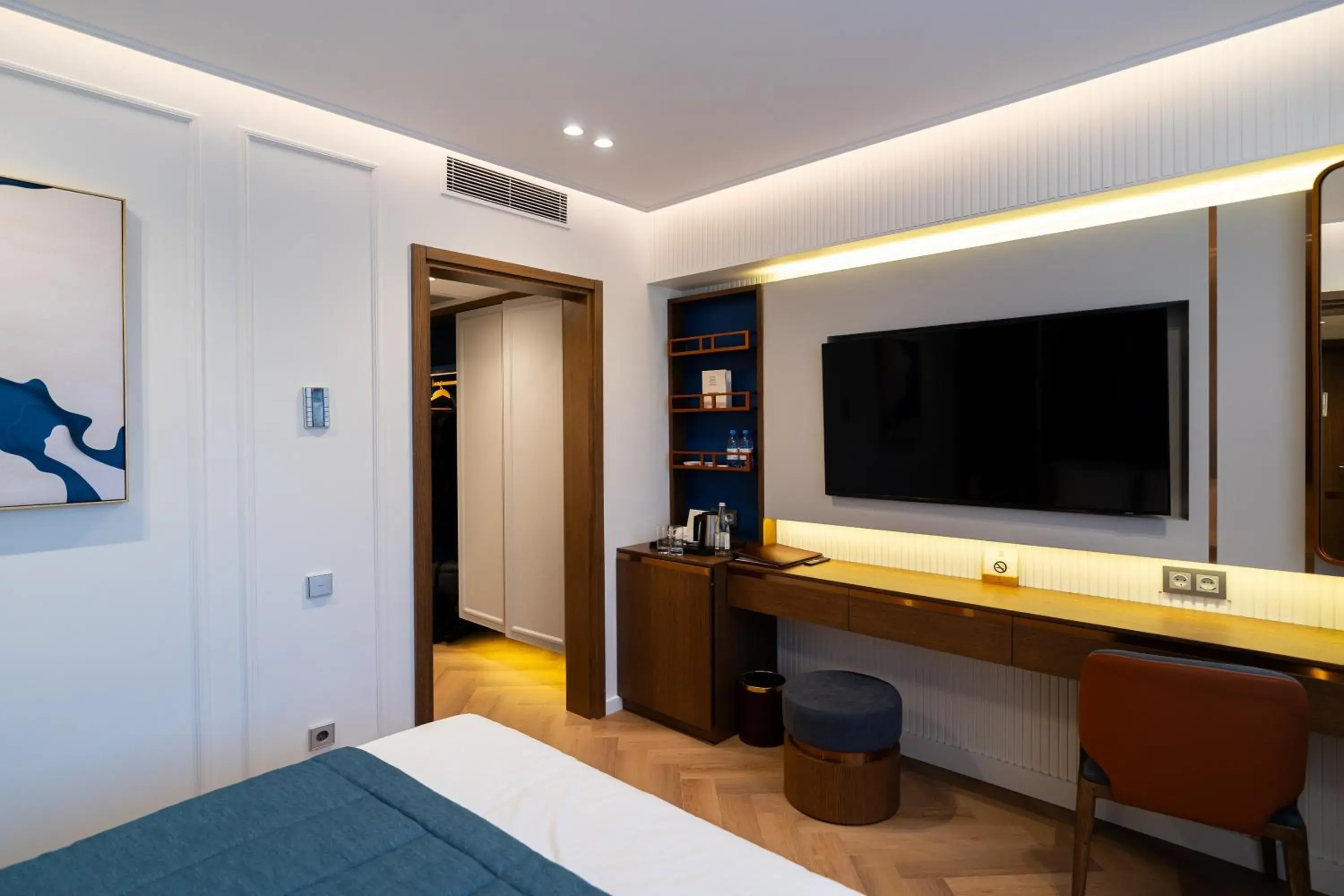 TV and multimedia, Bed in The Dostyk Hotel TV and multimedia, Bed in The Dostyk Hotel