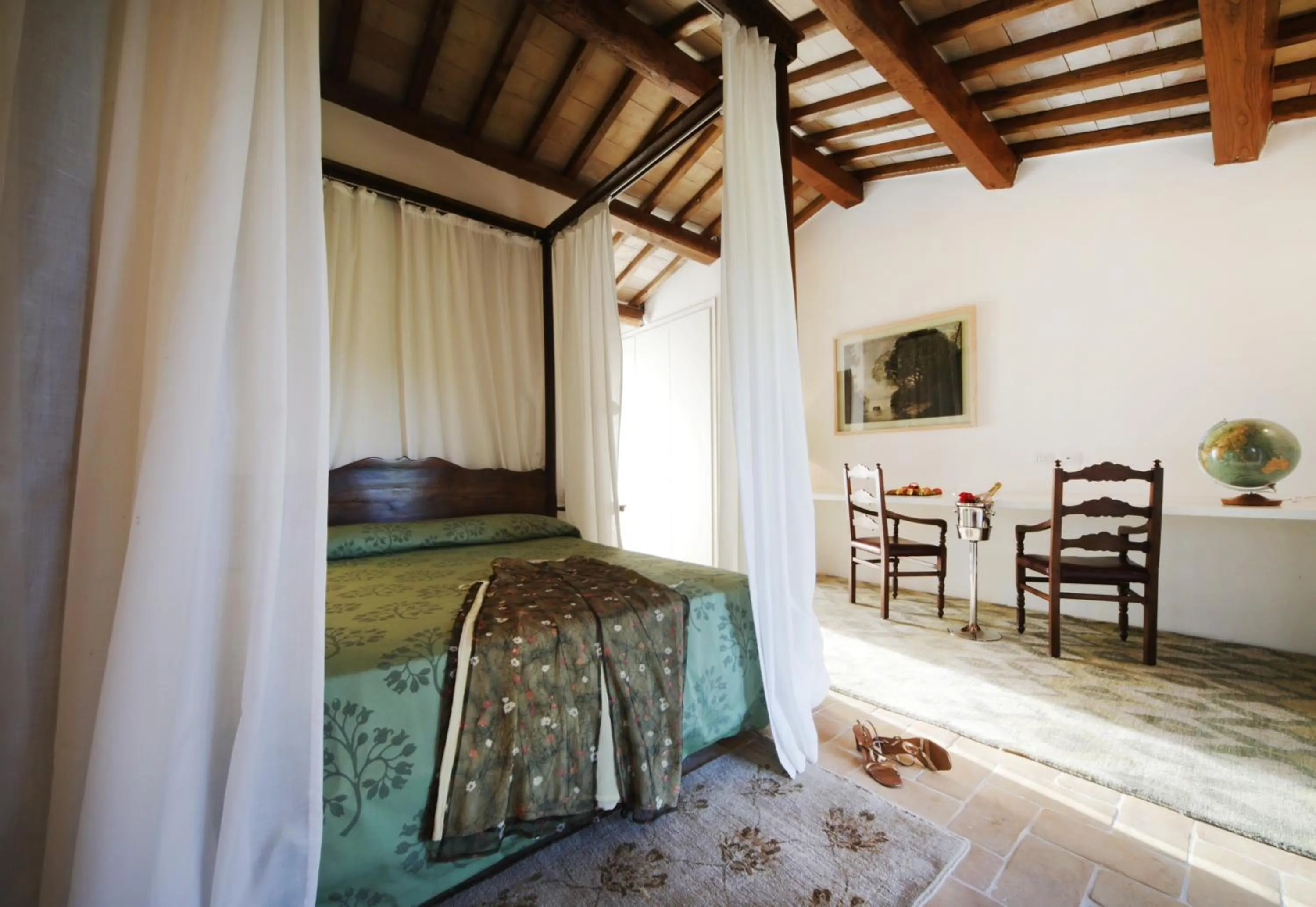 Photo of the whole room, Bed in Tenuta Ponziani Wine Resort&Spa