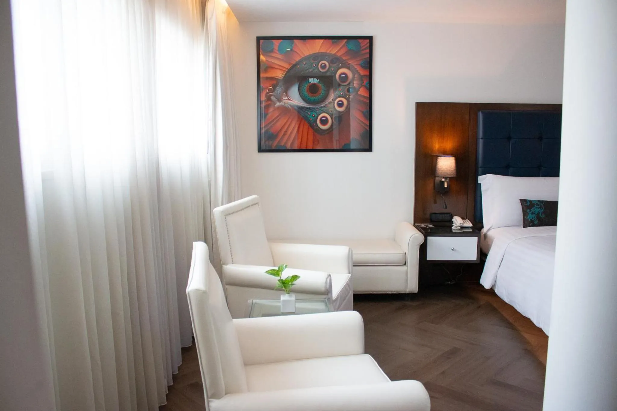 Seating area in Night Hotel Bangkok - Sukhumvit 15