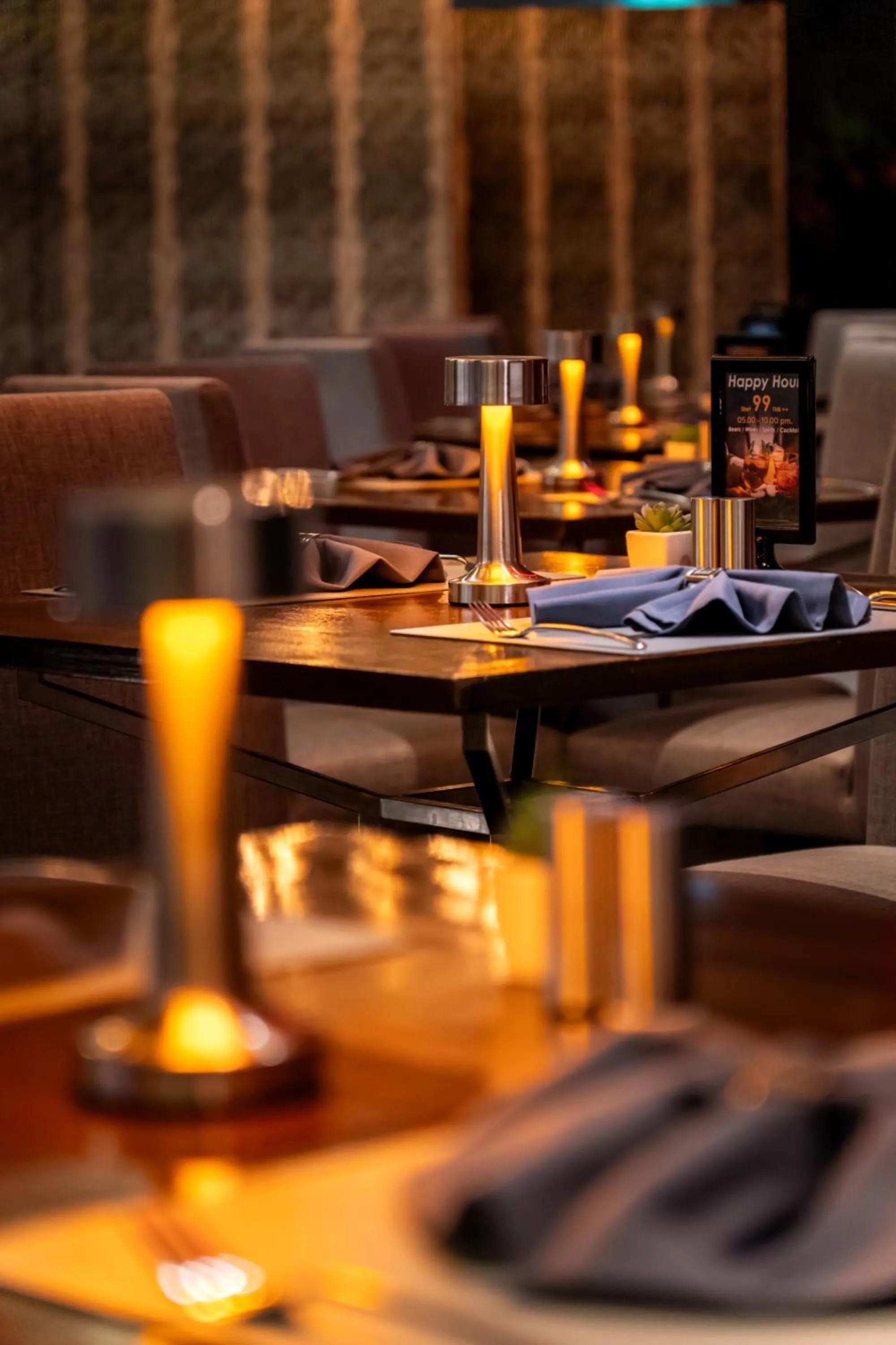 Restaurant/places to eat in Night Hotel Bangkok - Sukhumvit 15