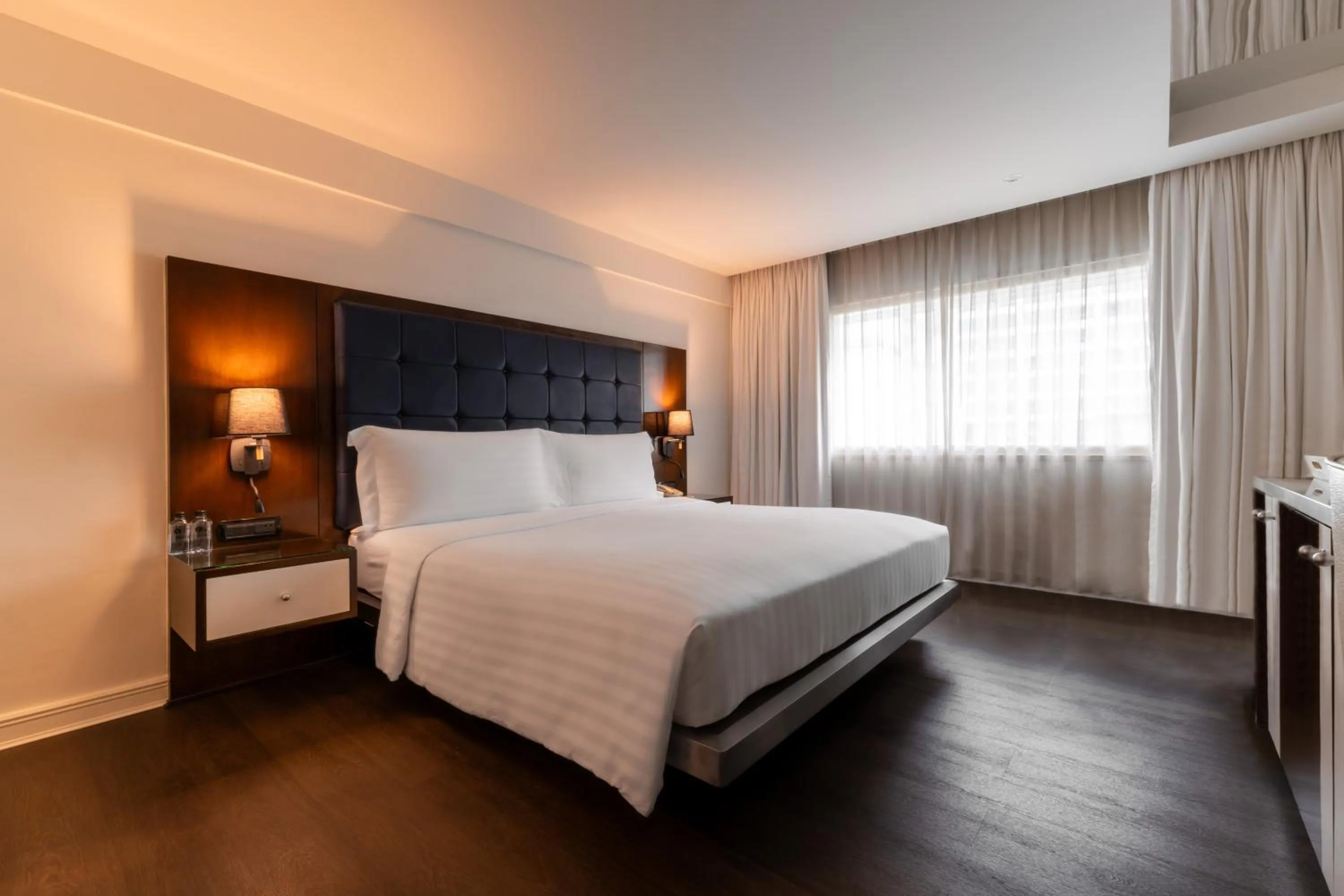 Bed in Night Hotel Bangkok - Sukhumvit 15