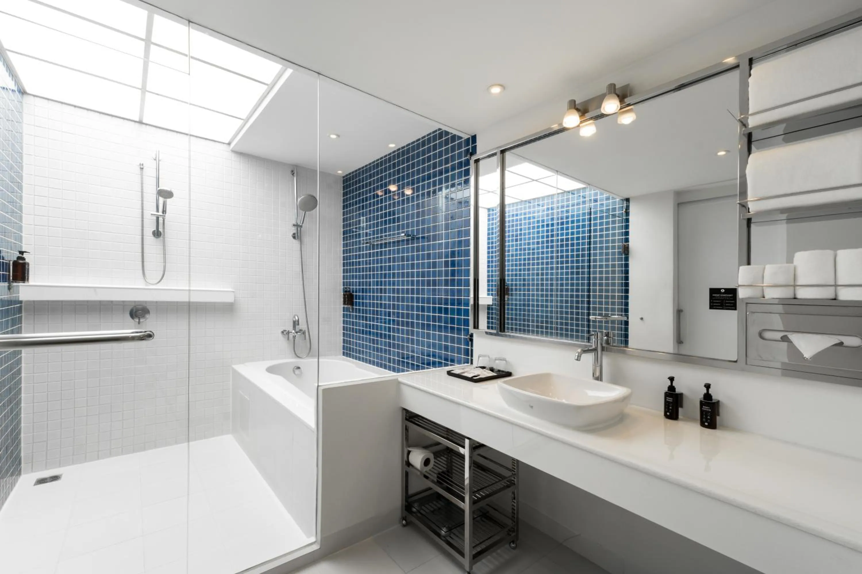 Bathroom in Night Hotel Bangkok - Sukhumvit 15