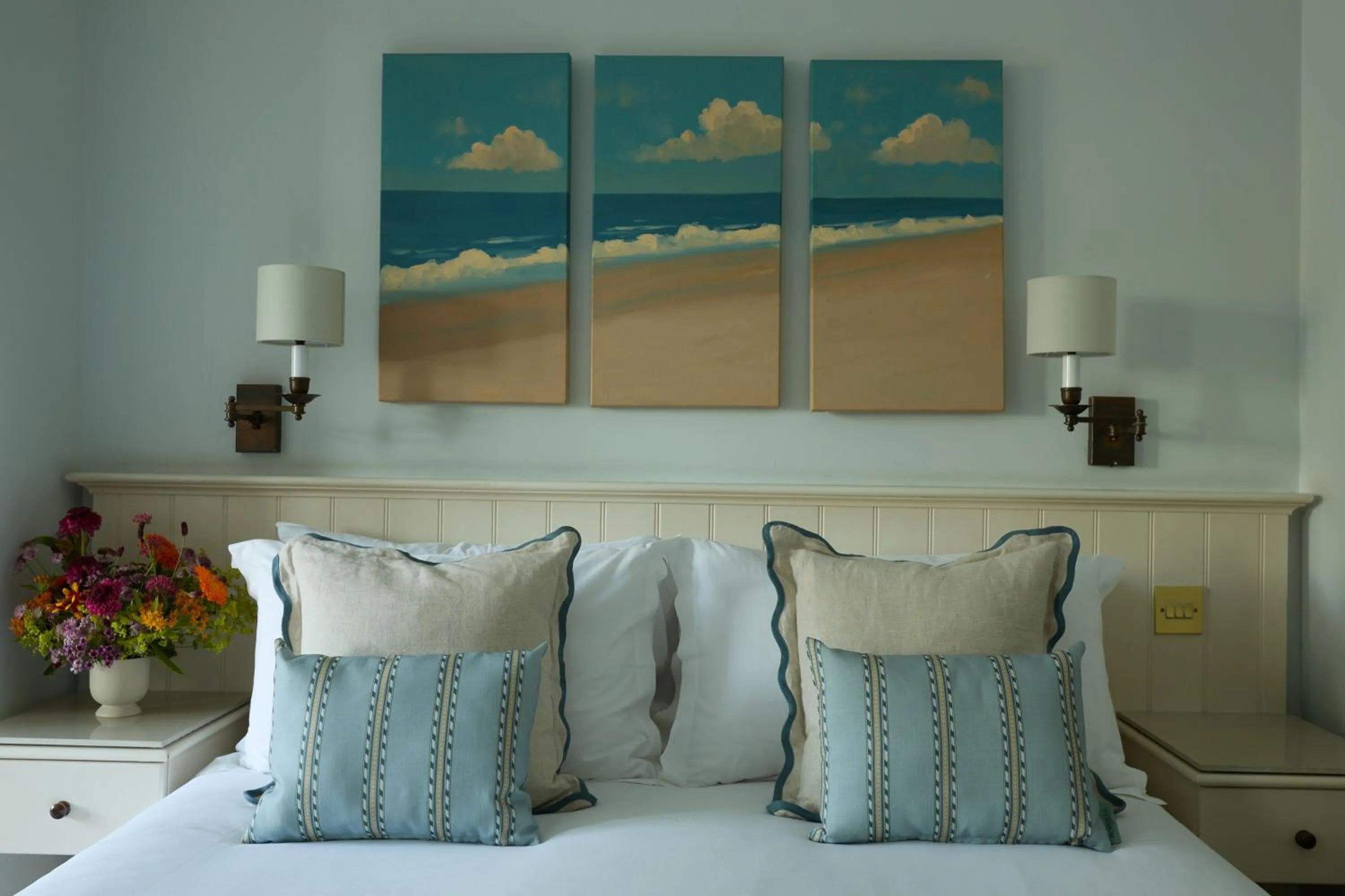 Bedroom, Bed in Fermain Valley Hotel