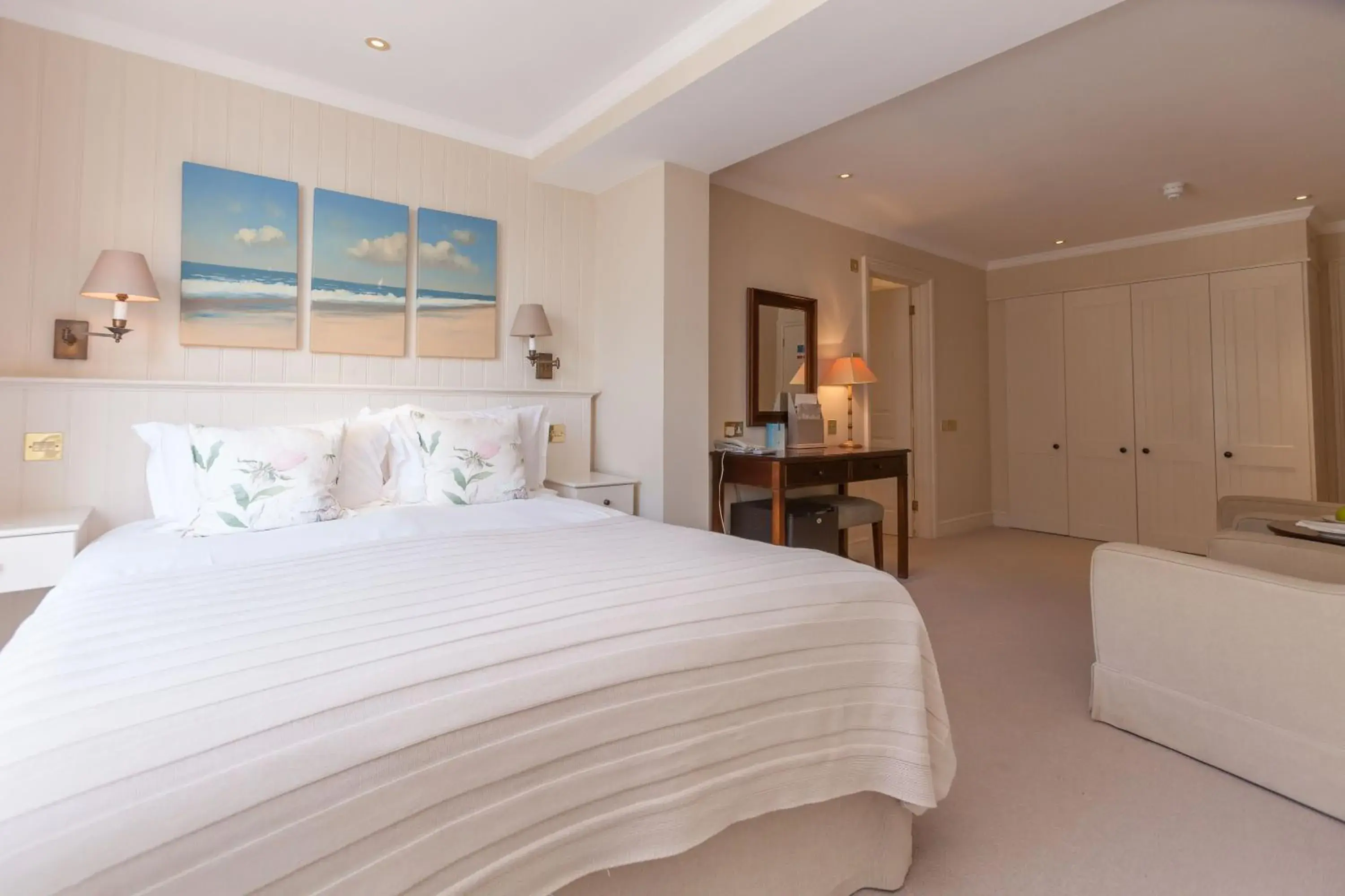 Bed in Fermain Valley Hotel Bed in Fermain Valley Hotel