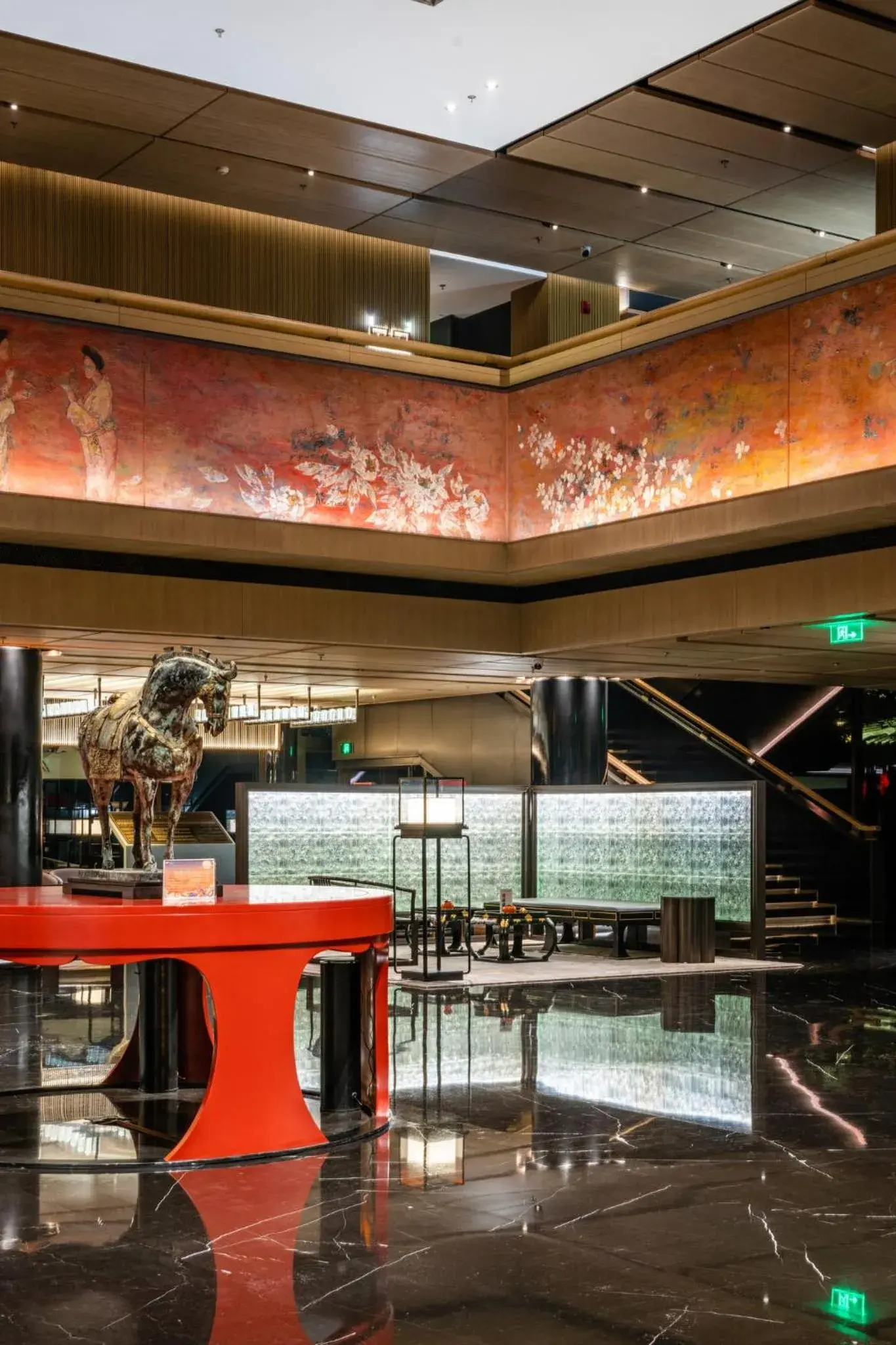 Property building in HUALUXE Xi'an Tanghua by IHG Property building in HUALUXE Xi'an Tanghua by IHG