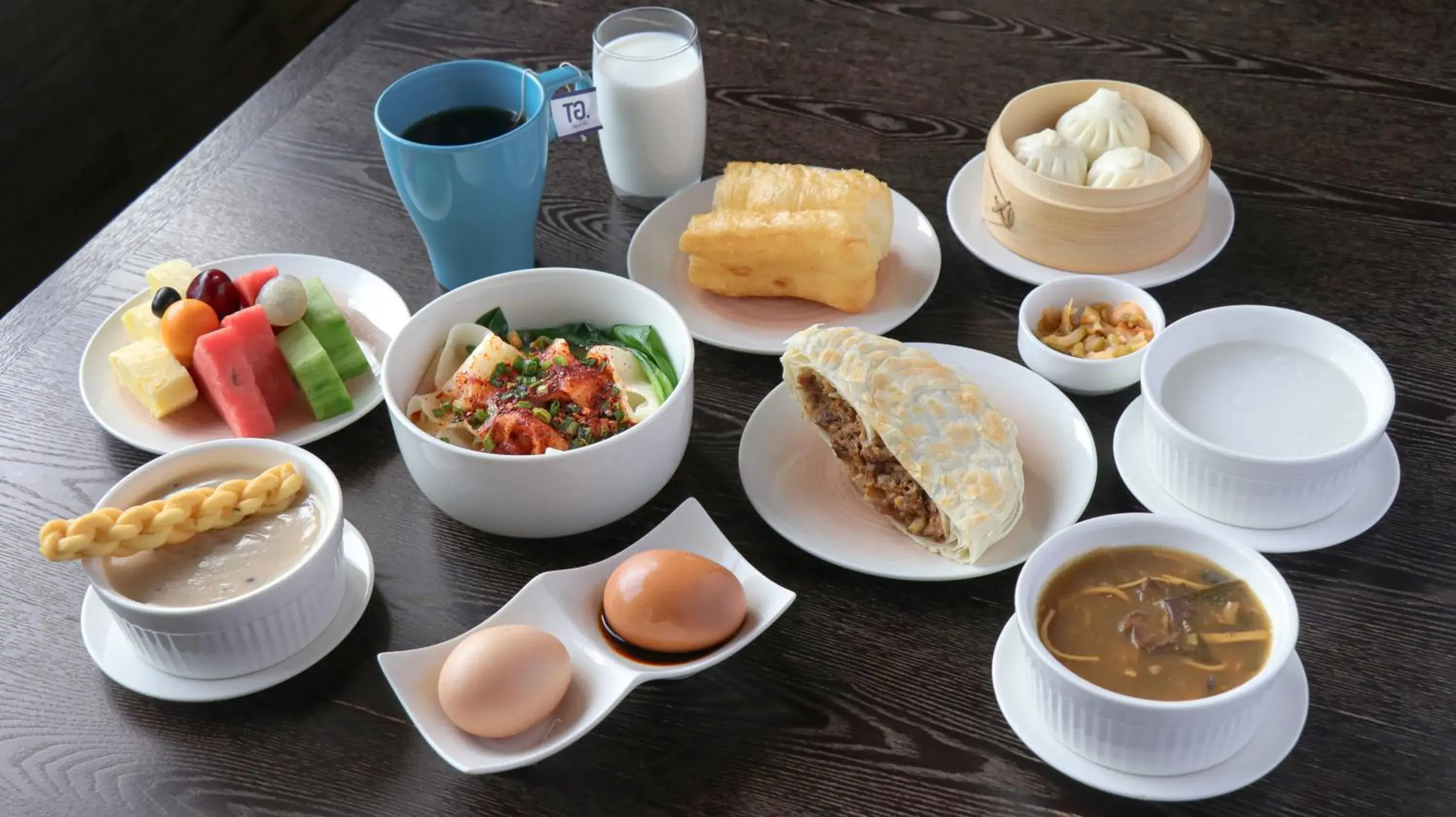 Breakfast in HUALUXE Xi'an Tanghua by IHG Breakfast in HUALUXE Xi'an Tanghua by IHG