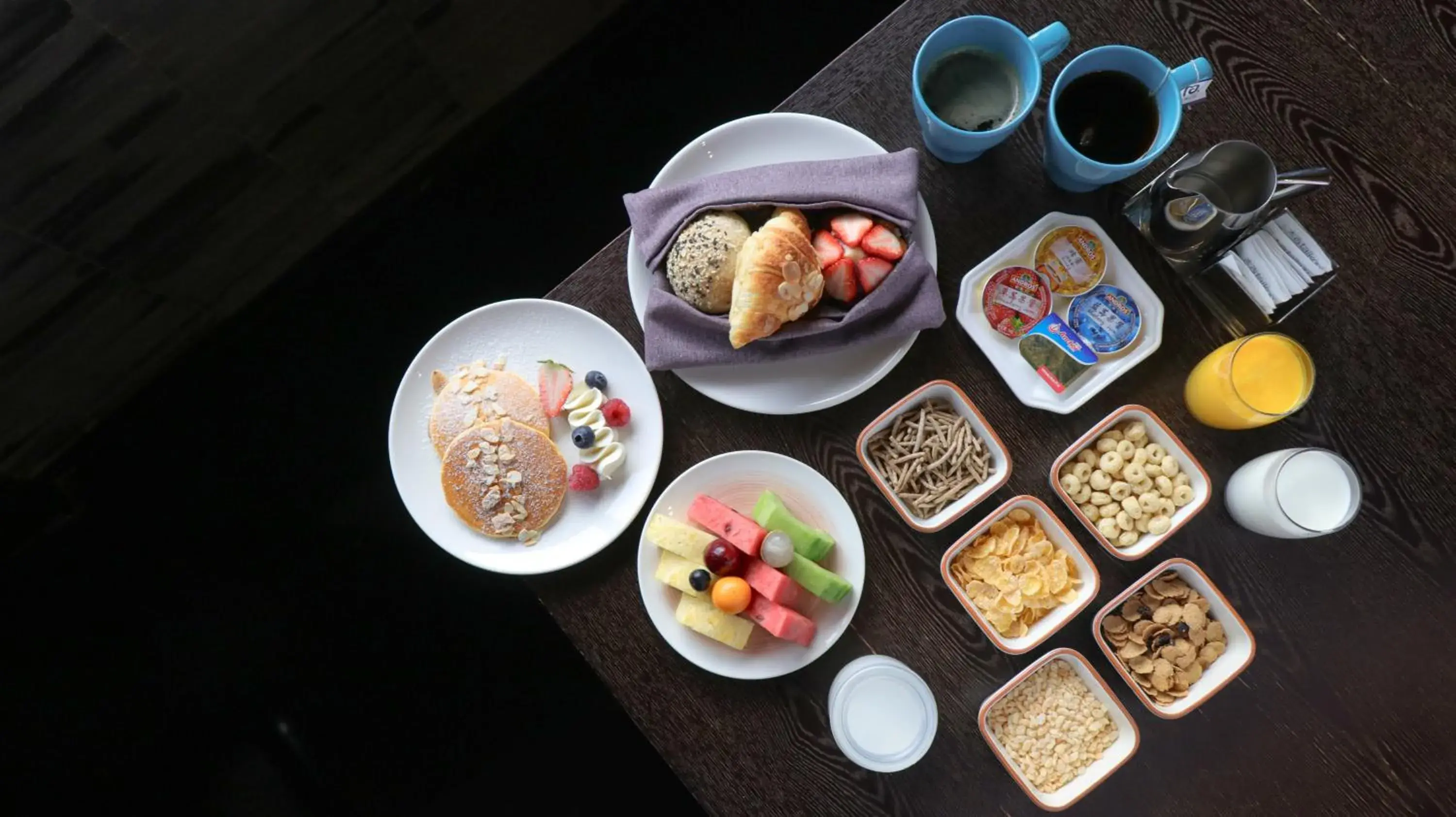 Breakfast in HUALUXE Xi'an Tanghua by IHG Breakfast in HUALUXE Xi'an Tanghua by IHG