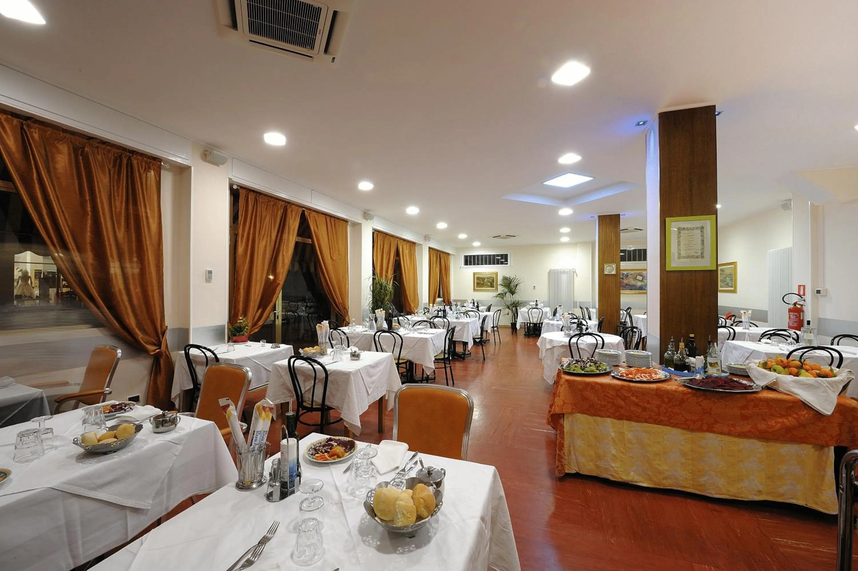 Restaurant/places to eat in Hotel Arma Ristorante