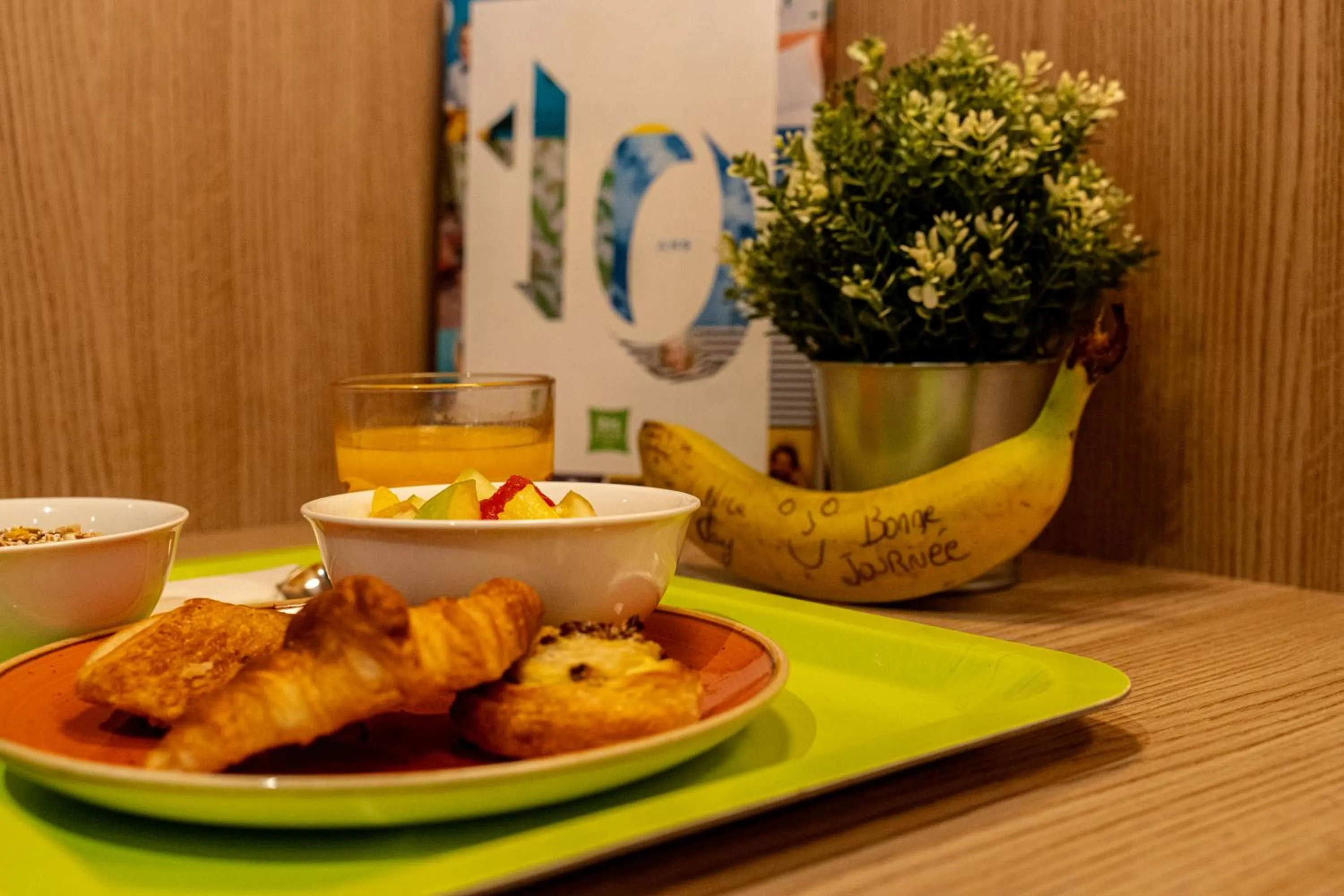 Breakfast in ibis Styles Moulins Centre