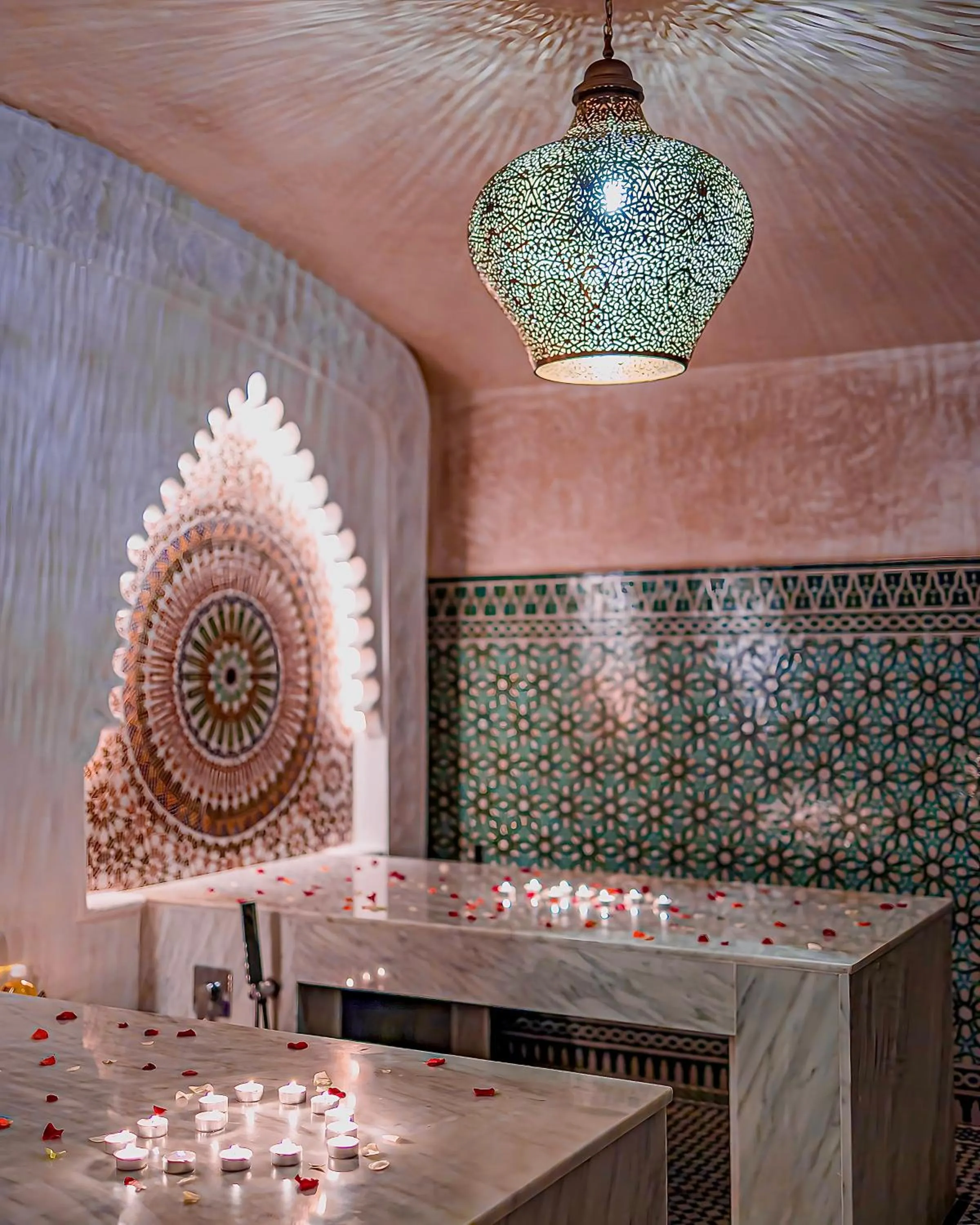 Steam room in Art Palace Suites & Spa