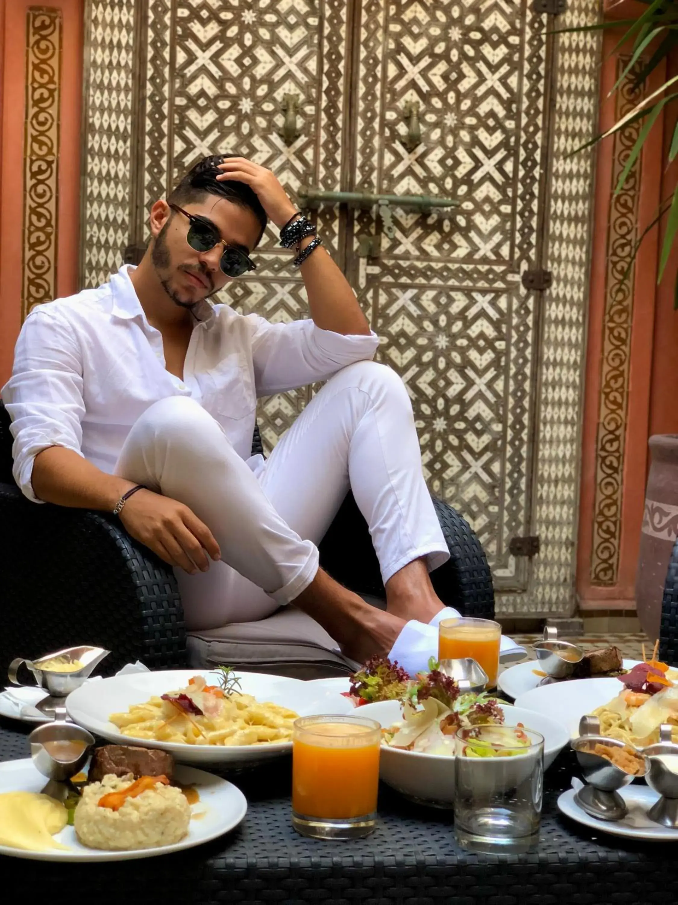 Food and drinks in Art Palace Suites & Spa Food and drinks in Art Palace Suites & Spa