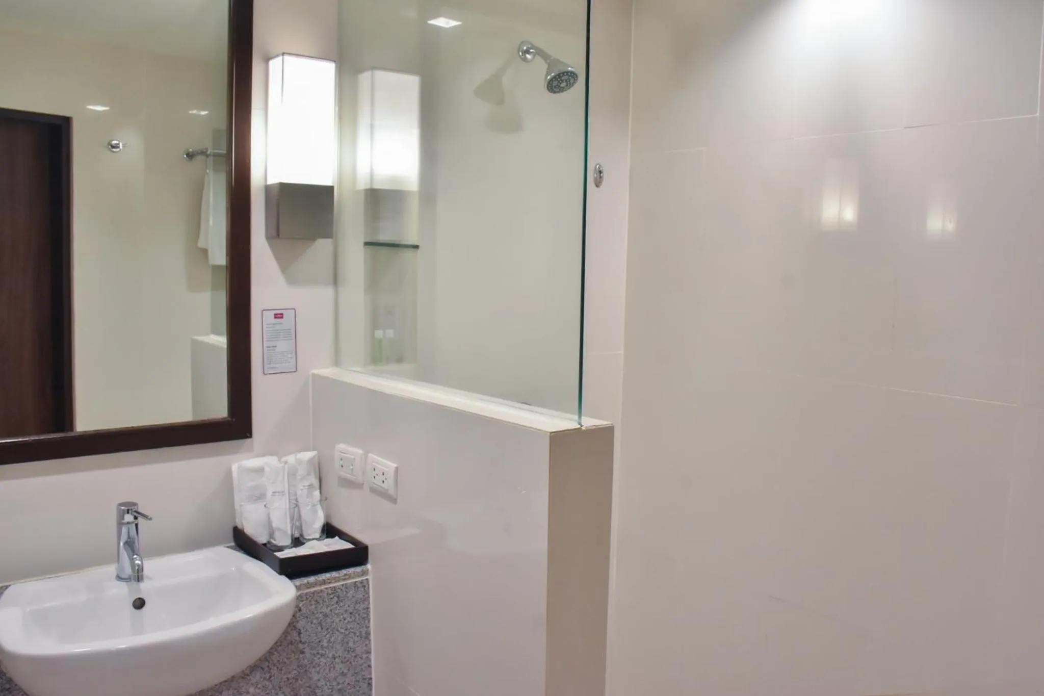 Bathroom in Ambassador Hotel Bangkok