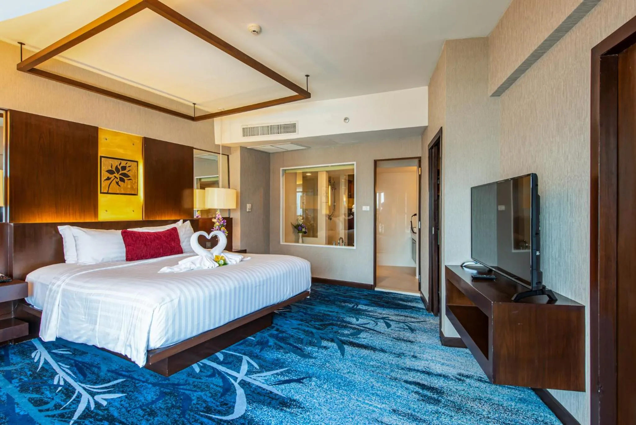 Bed in Ambassador Hotel Bangkok