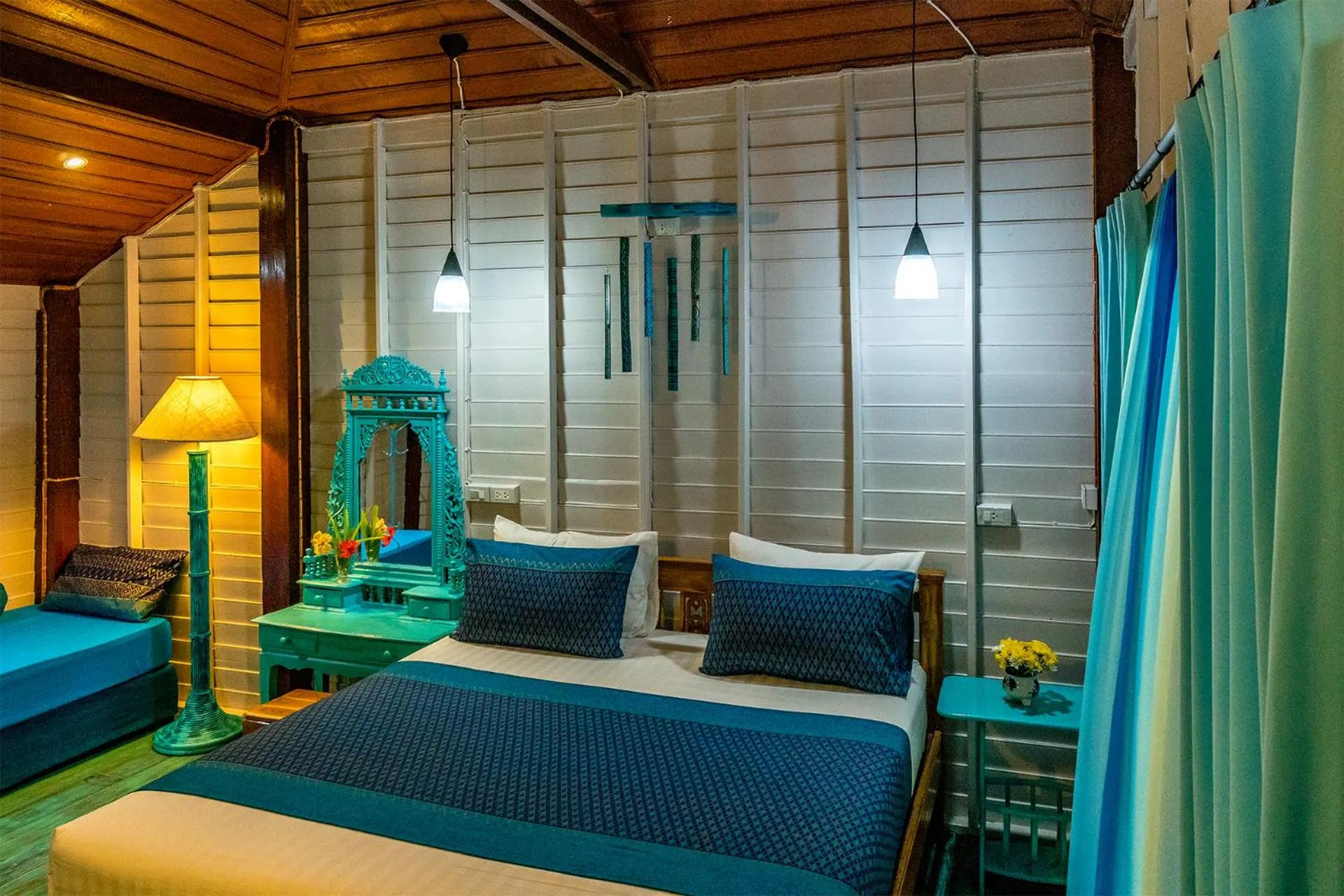 Massage, Bed in Baan Kiao