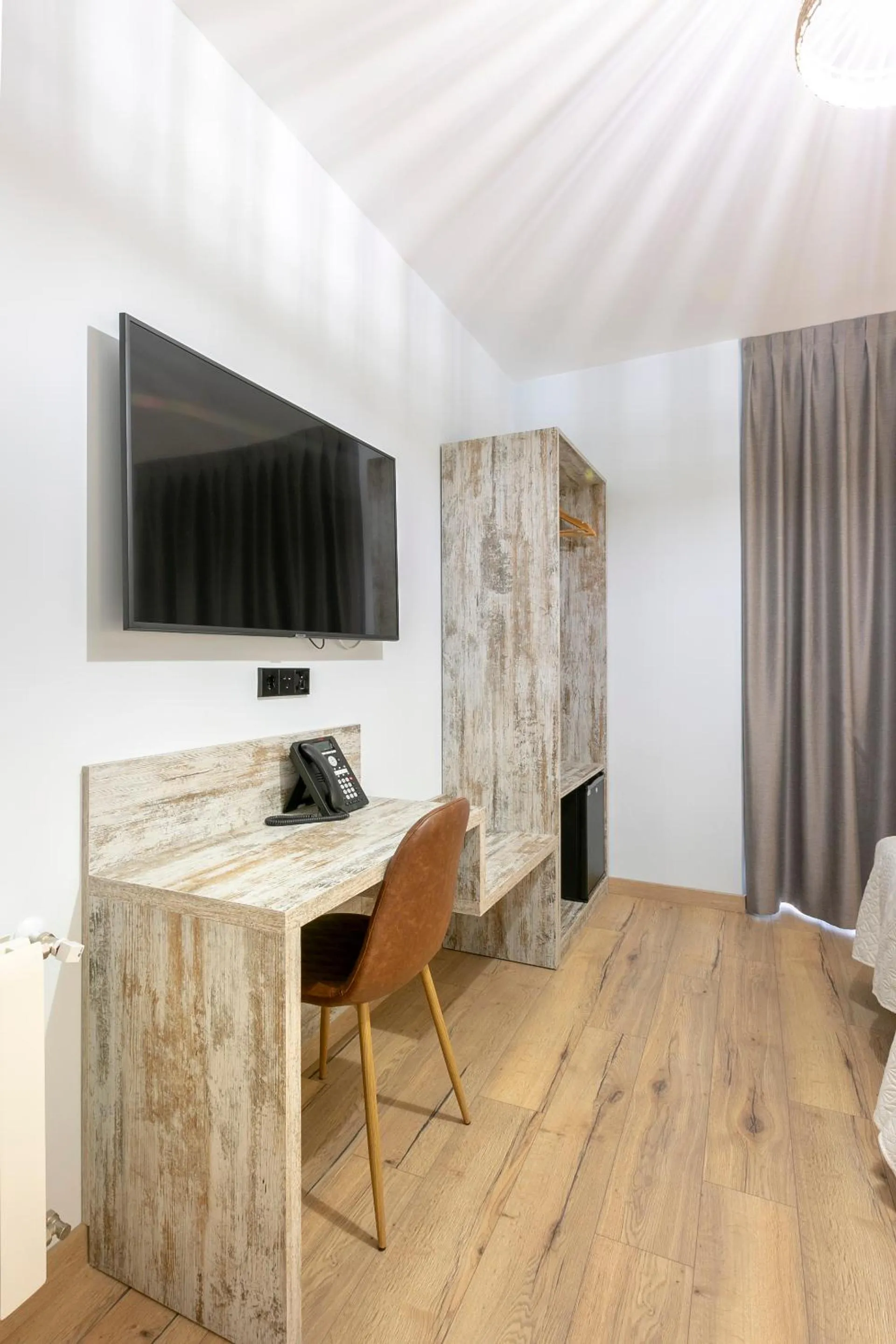 Bedroom in Hostal Anton Martin