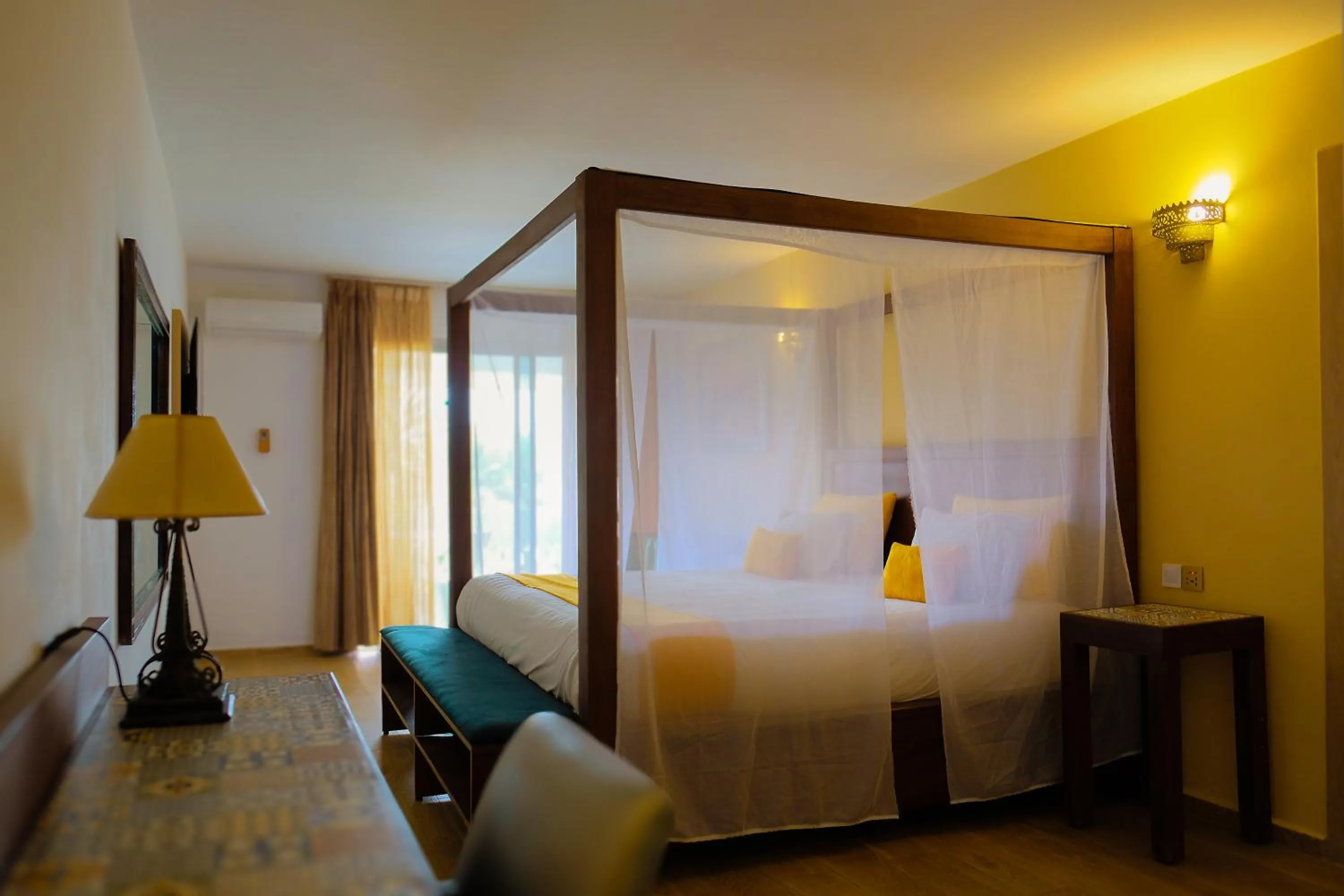 Bed in HAMILTON Agadir