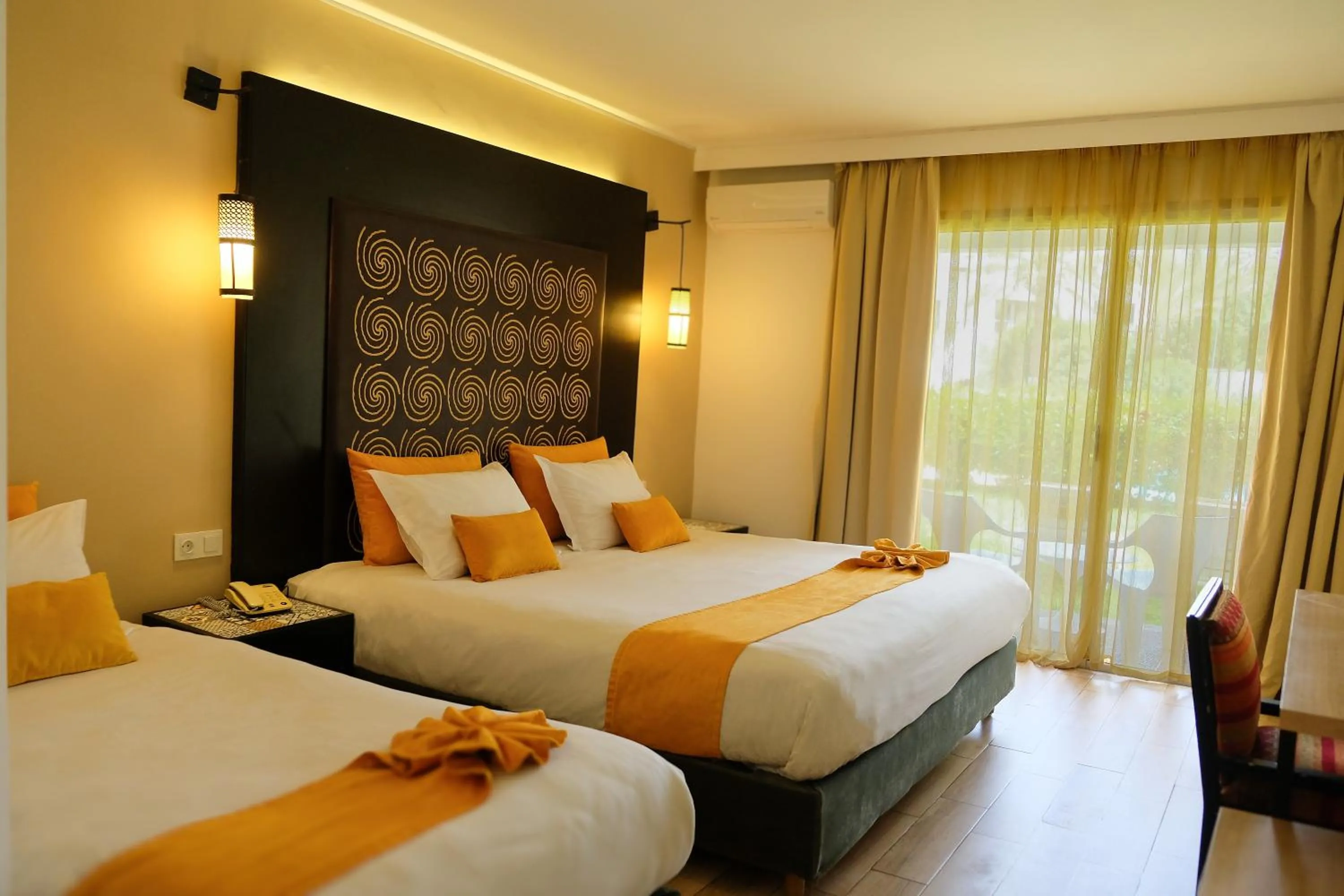 Bed in HAMILTON Agadir