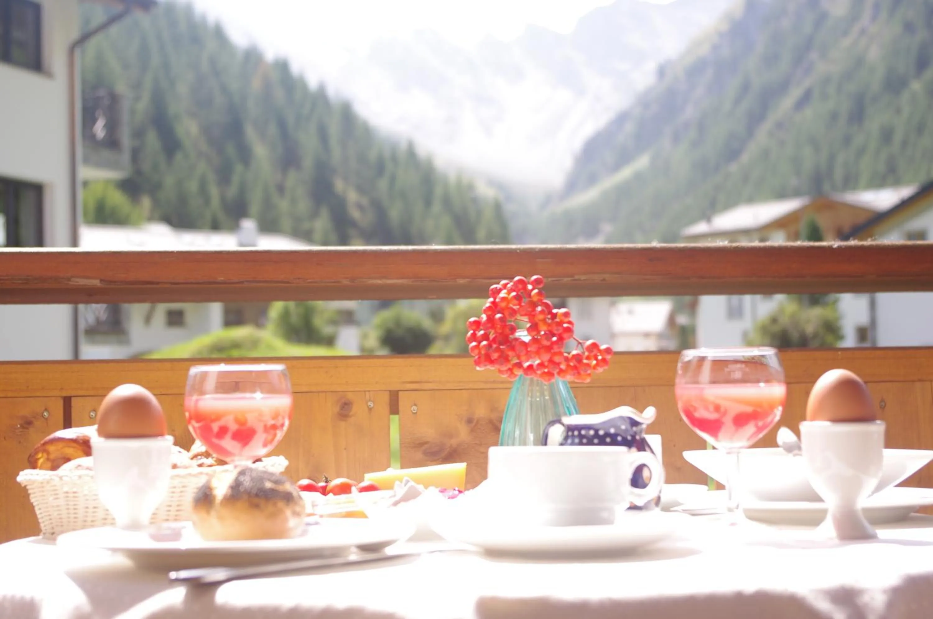 Apart-Garni Motnaida