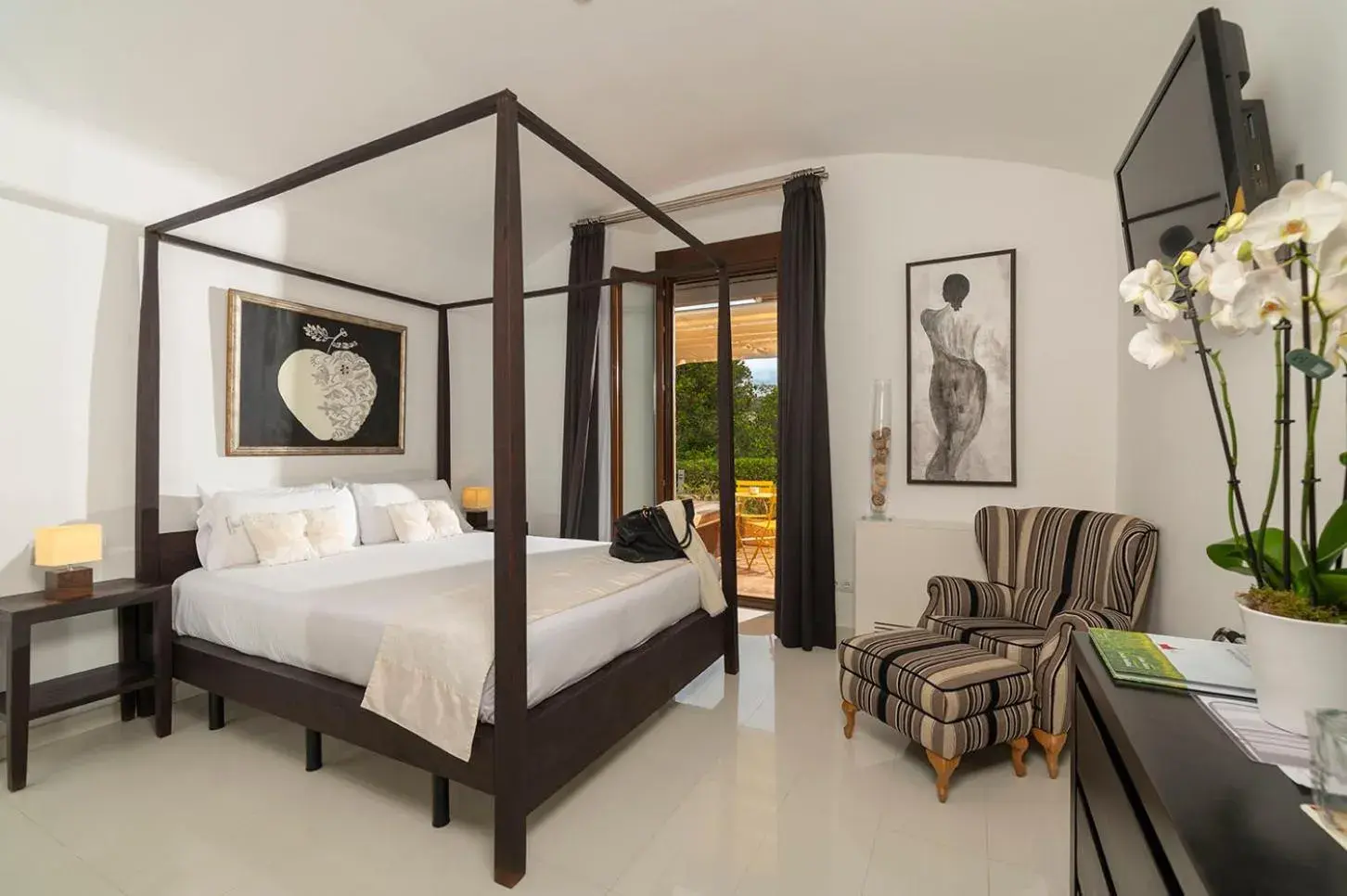 Deluxe Room with Terrace - single occupancy in Sant Pere del Bosc Hotel & Spa - Adults Recommended Deluxe Room with Terrace - single occupancy in Sant Pere del Bosc Hotel & Spa - Adults Recommended