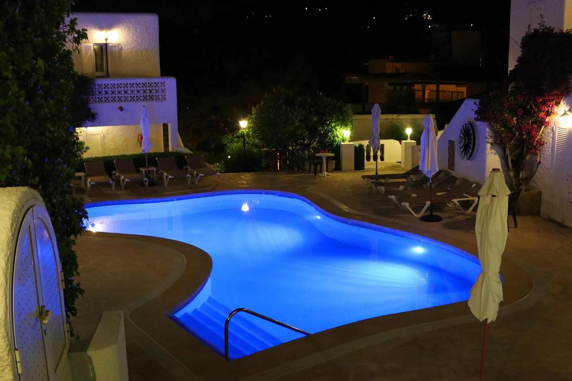 Swimming pool in Villa Columbus Rooms and Restaurant