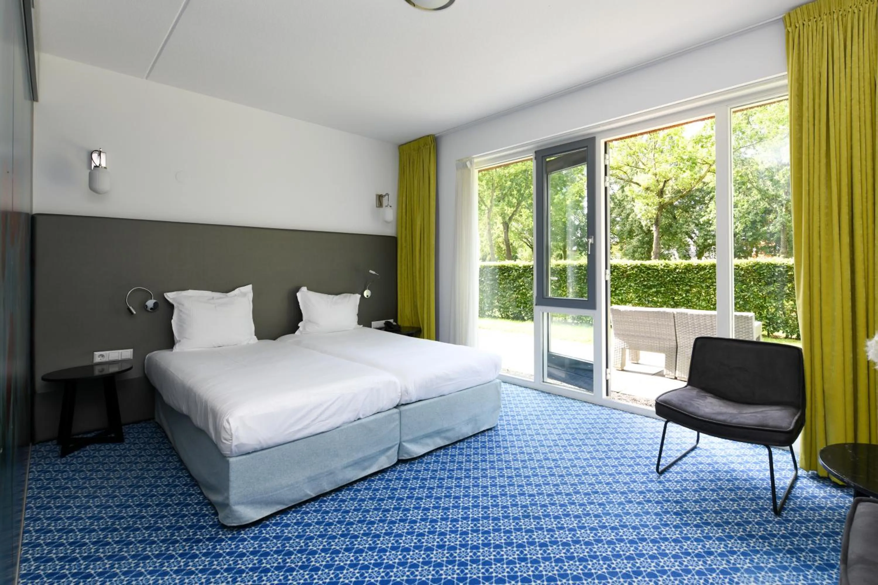 Bed in Hotel De Roode Schuur