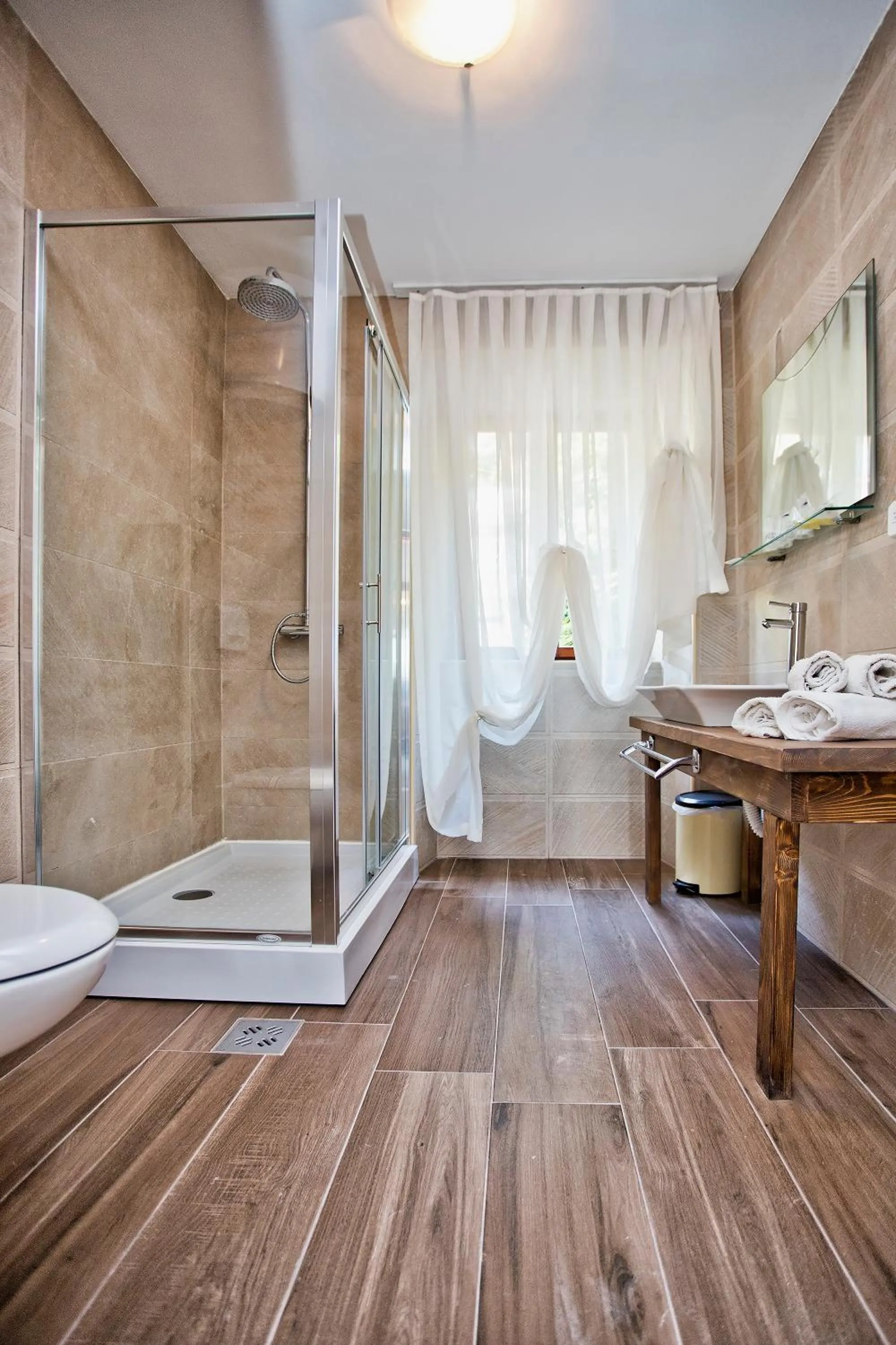 Bathroom in Hotel Admiral