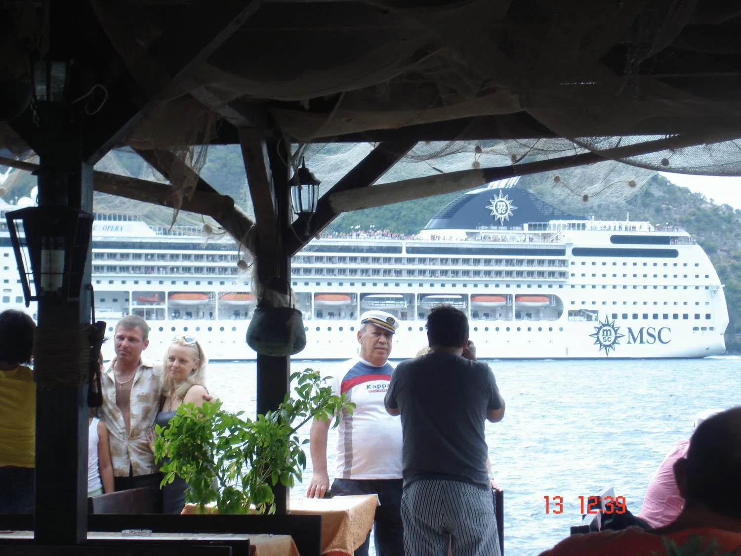 Restaurant/places to eat in Hotel Admiral