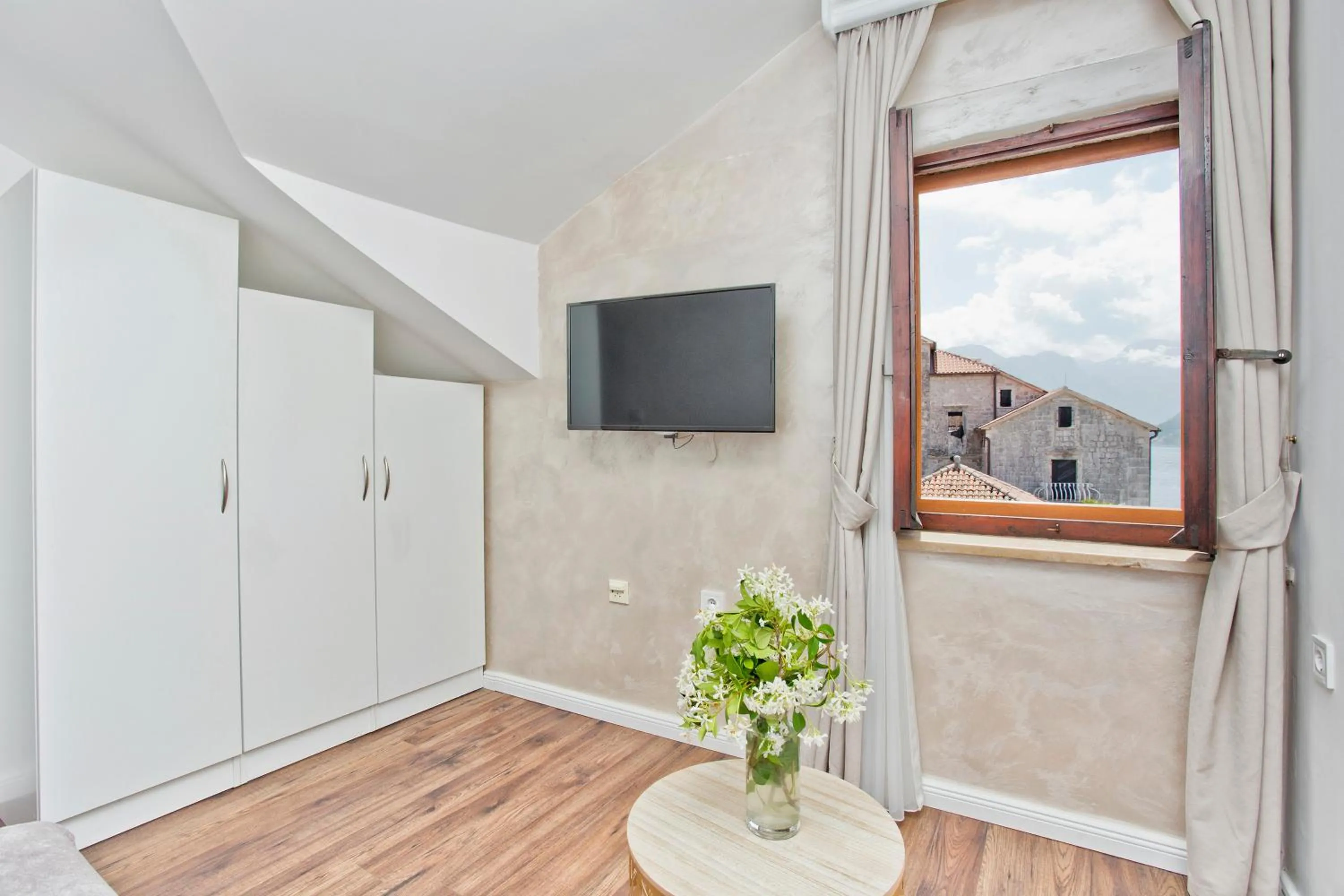 Bedroom in Hotel Admiral